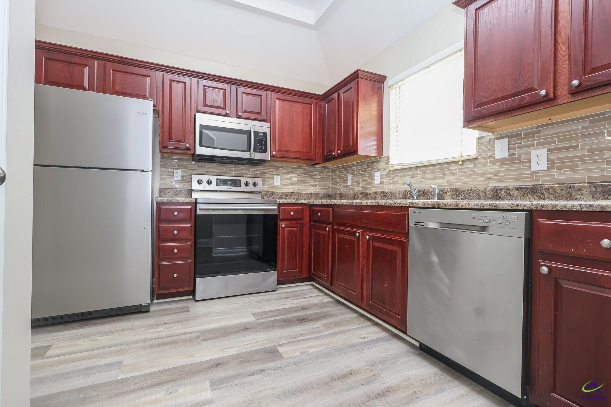 105 Rockport Court