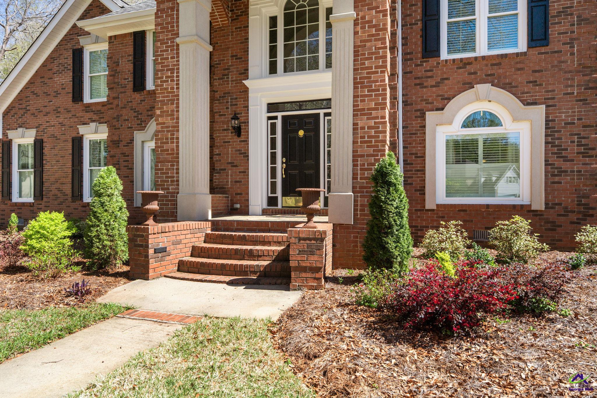109 Crest Pointe
