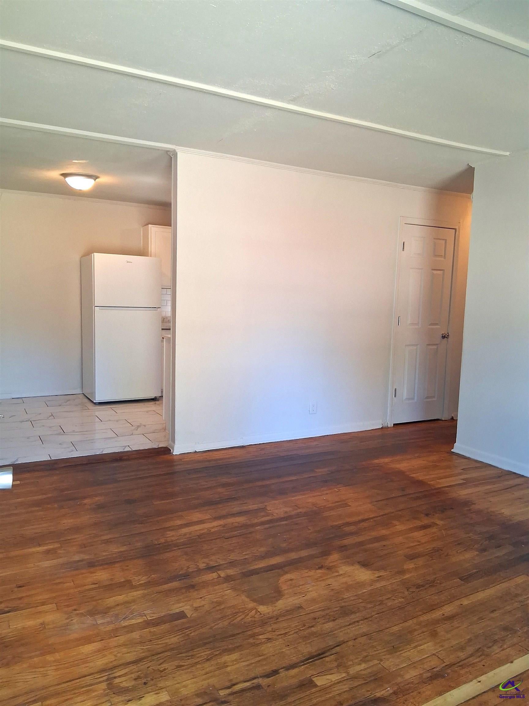 2454 Anthony Circle