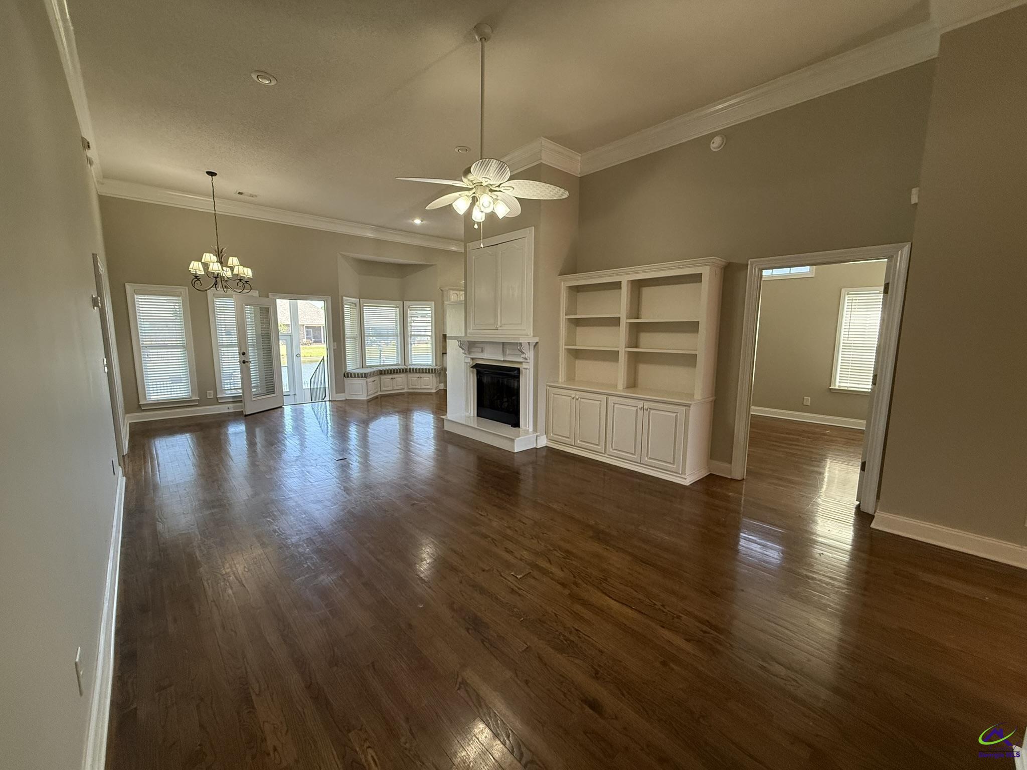 123 Newport Island