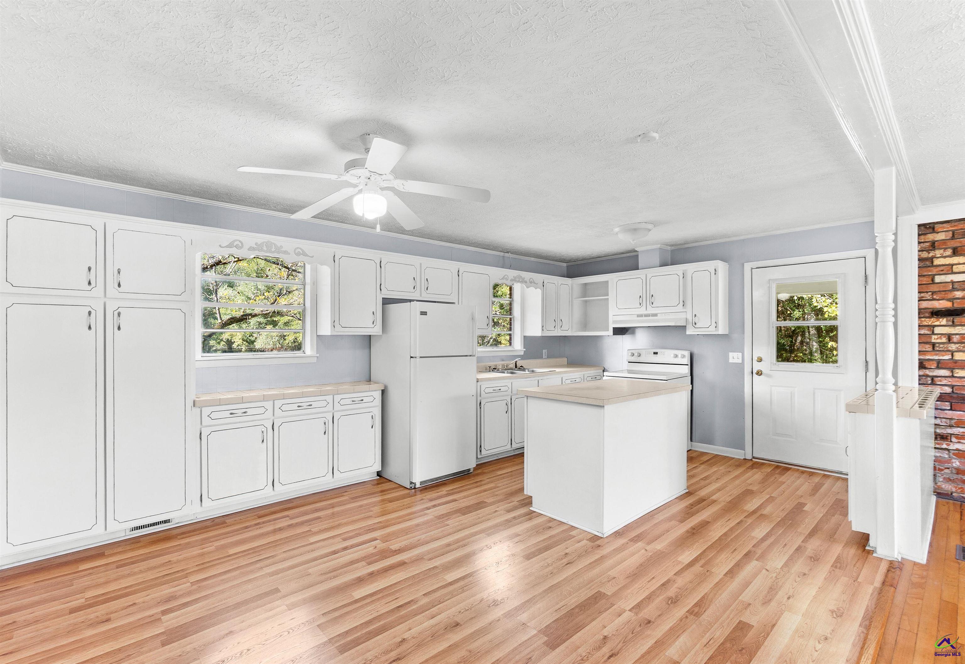 232 Lovely Grove Church Road