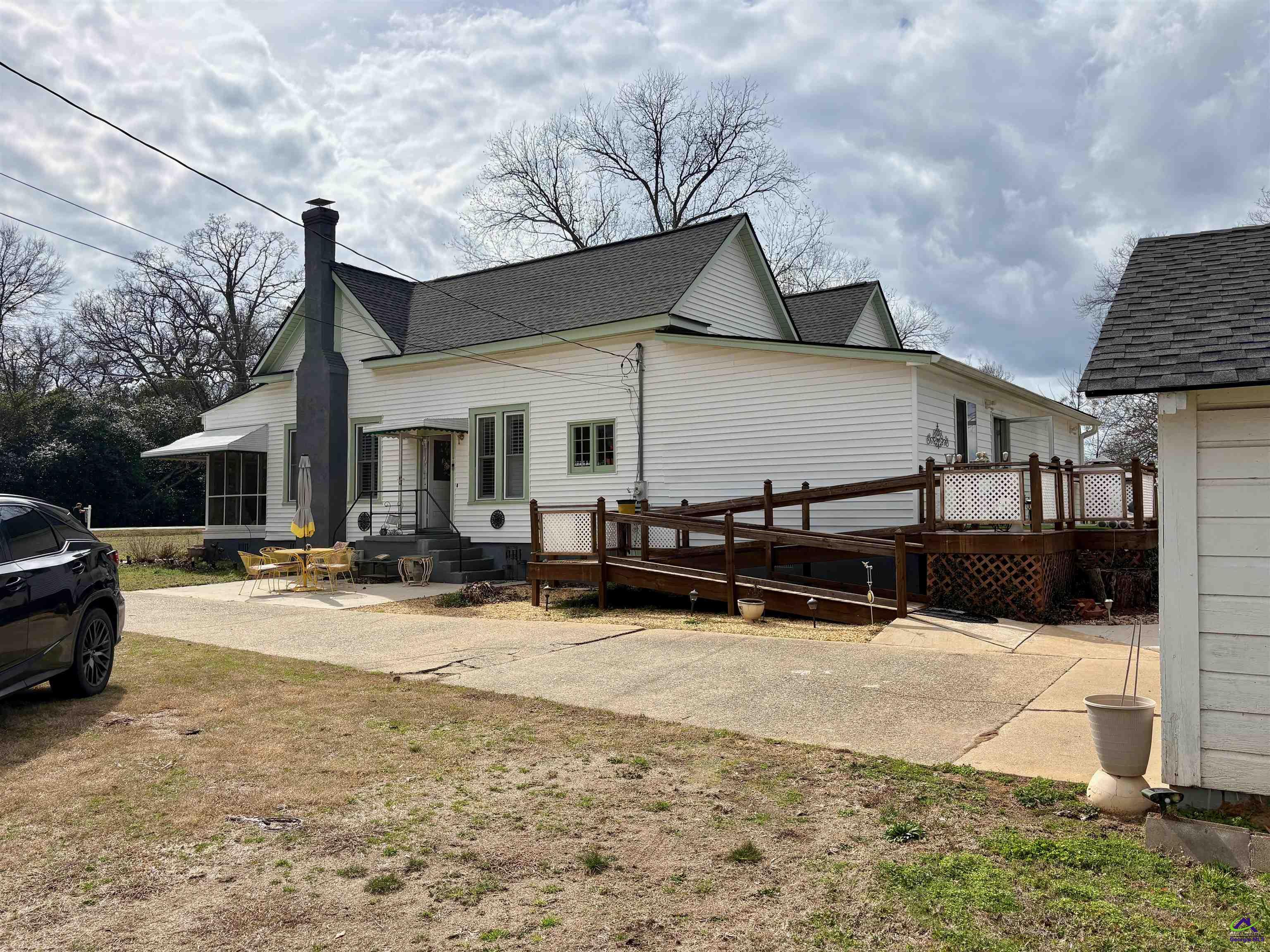 205 White Road