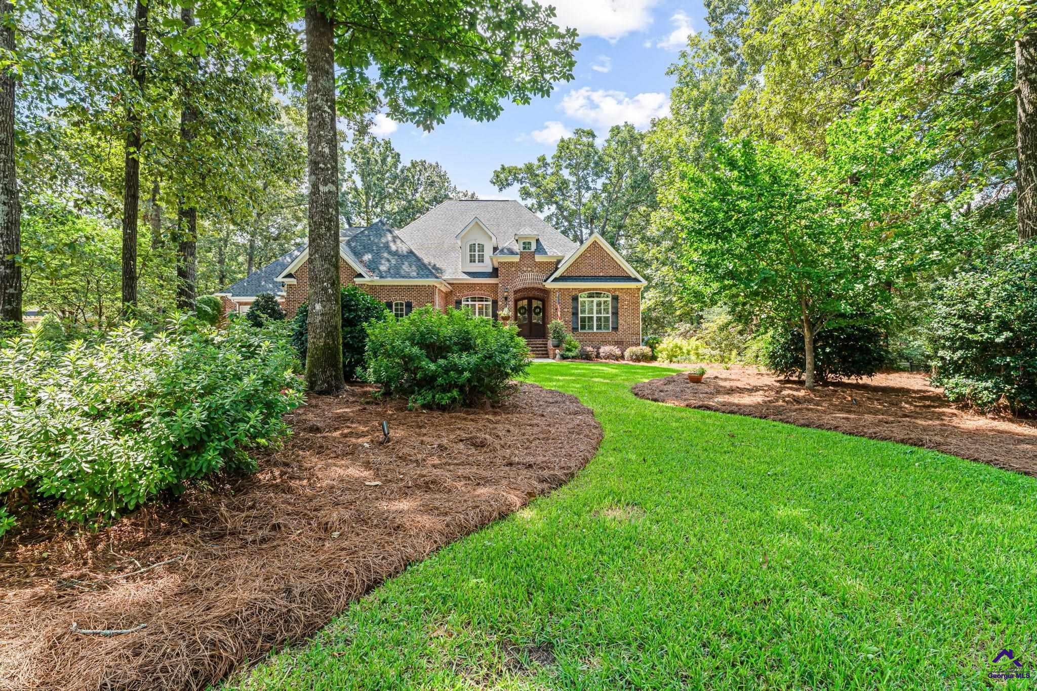 216 Sansbury Trail