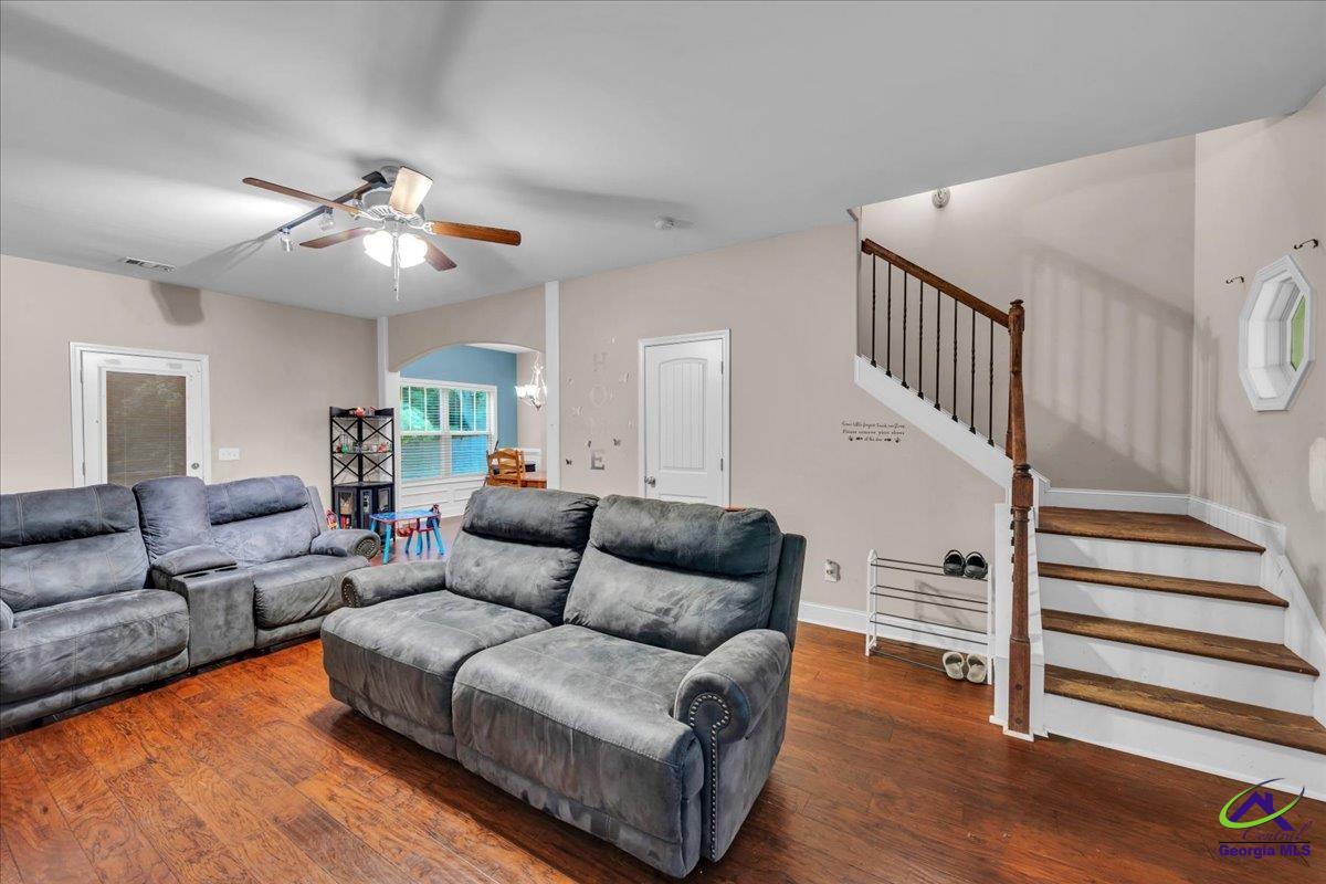 3858 Fortson Lane