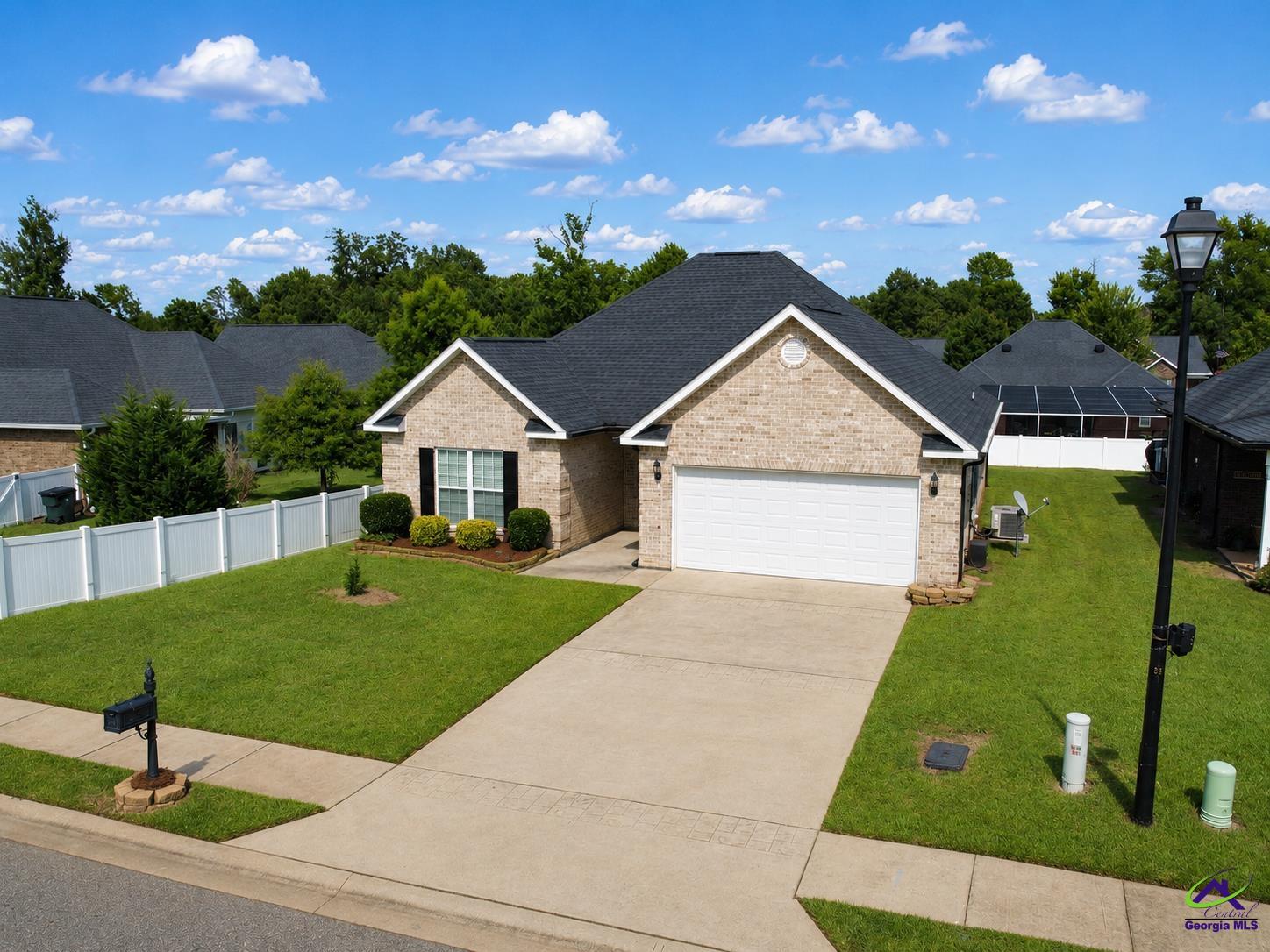 308 Lamplight Drive
