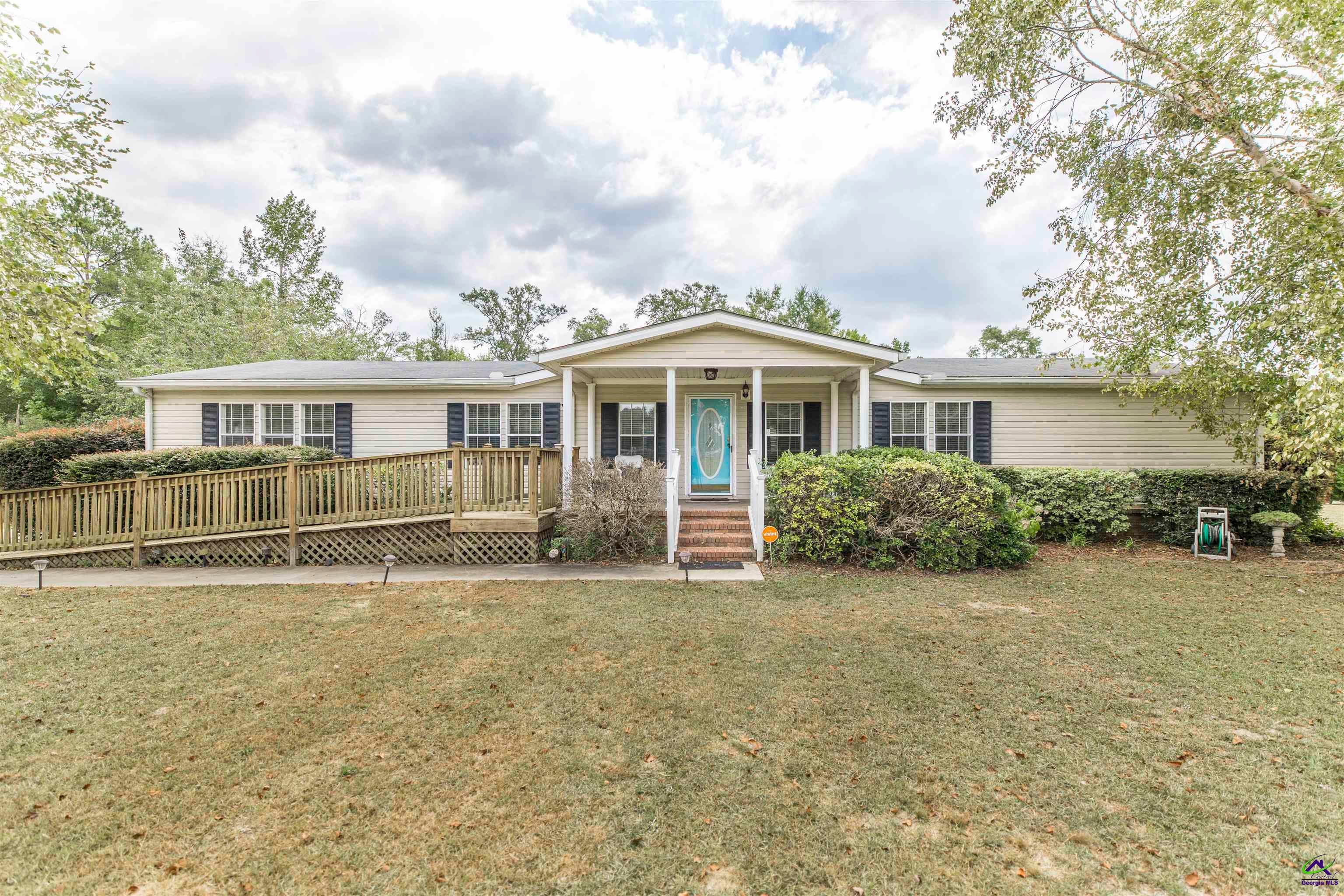 302 Lacy Court