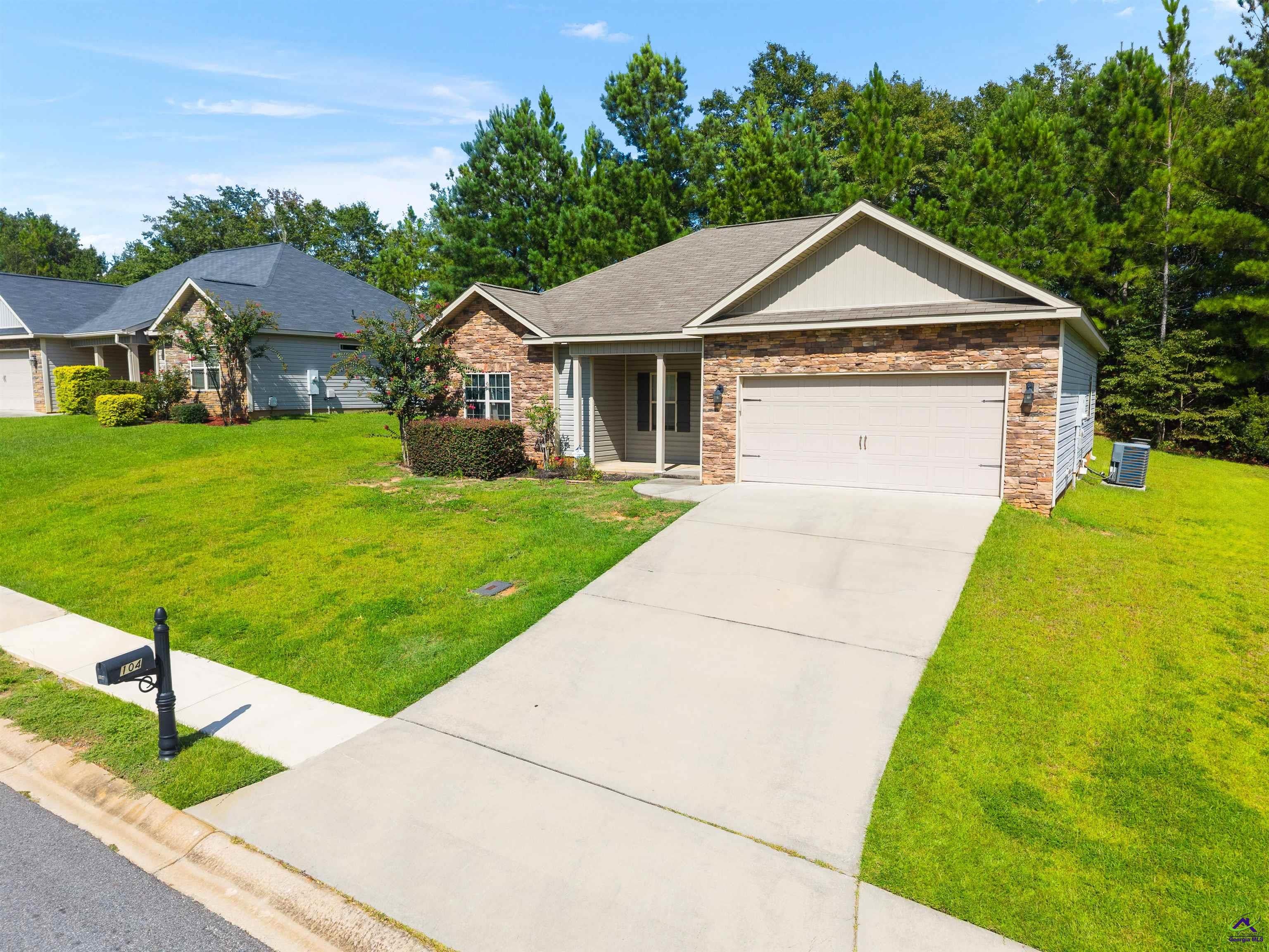 104 Ledford Way