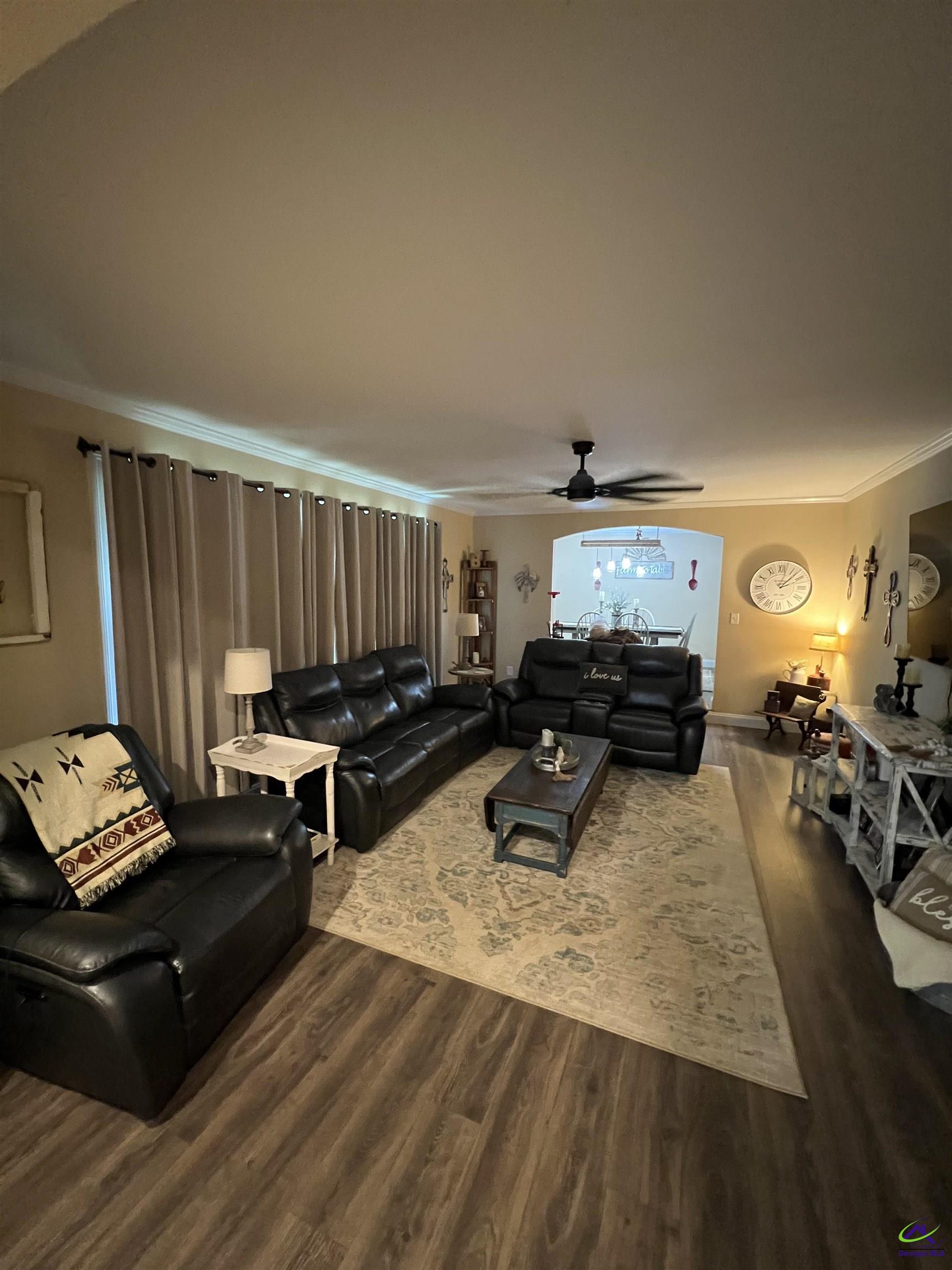 310 Forest Hill
