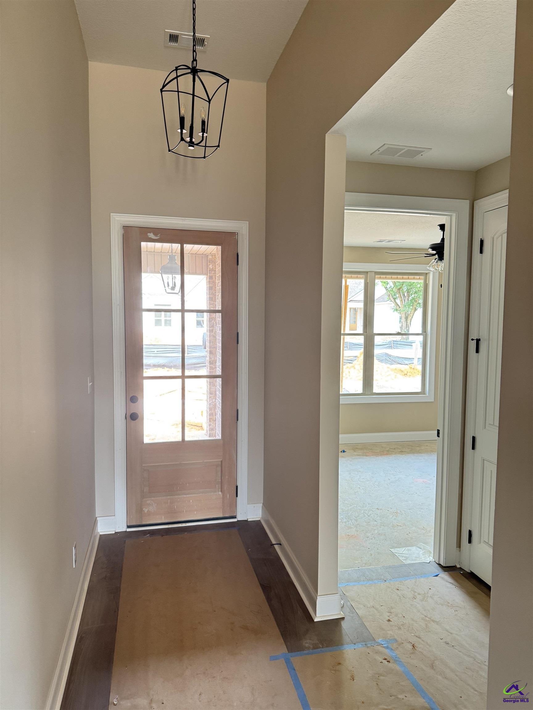 2 Pleasant Oaks Drive