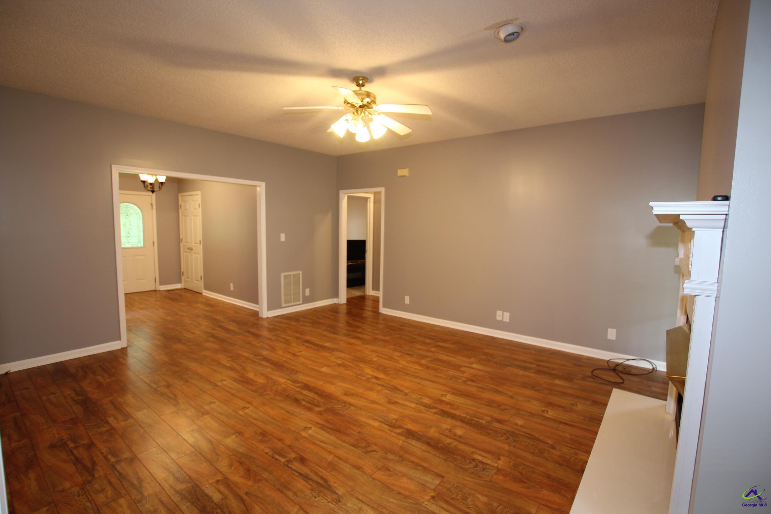 206 Long Leaf Trail