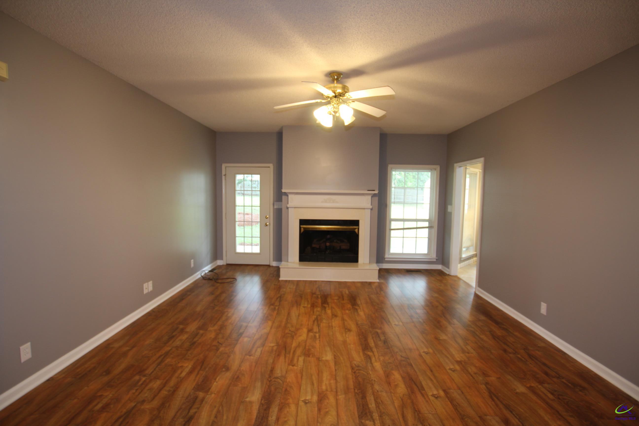 206 Long Leaf Trail