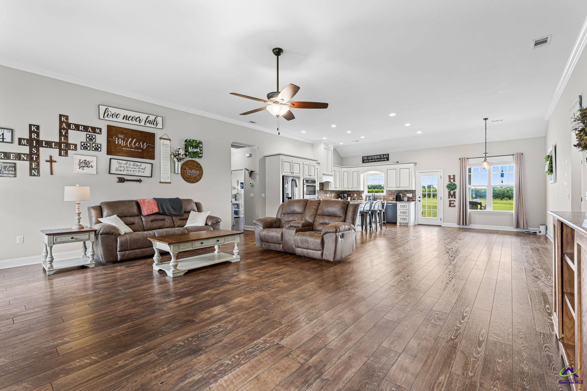 180 Woodland Trail