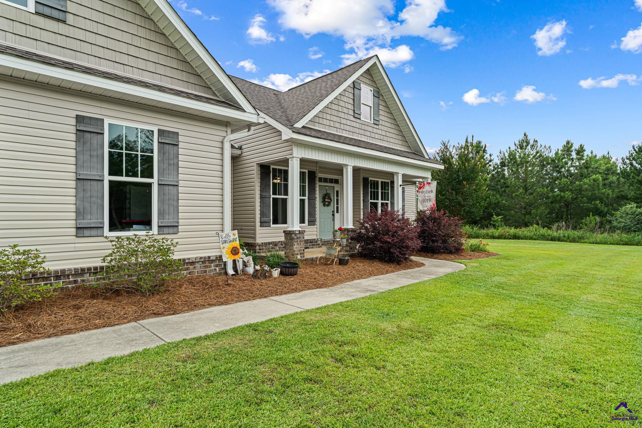 180 Woodland Trail