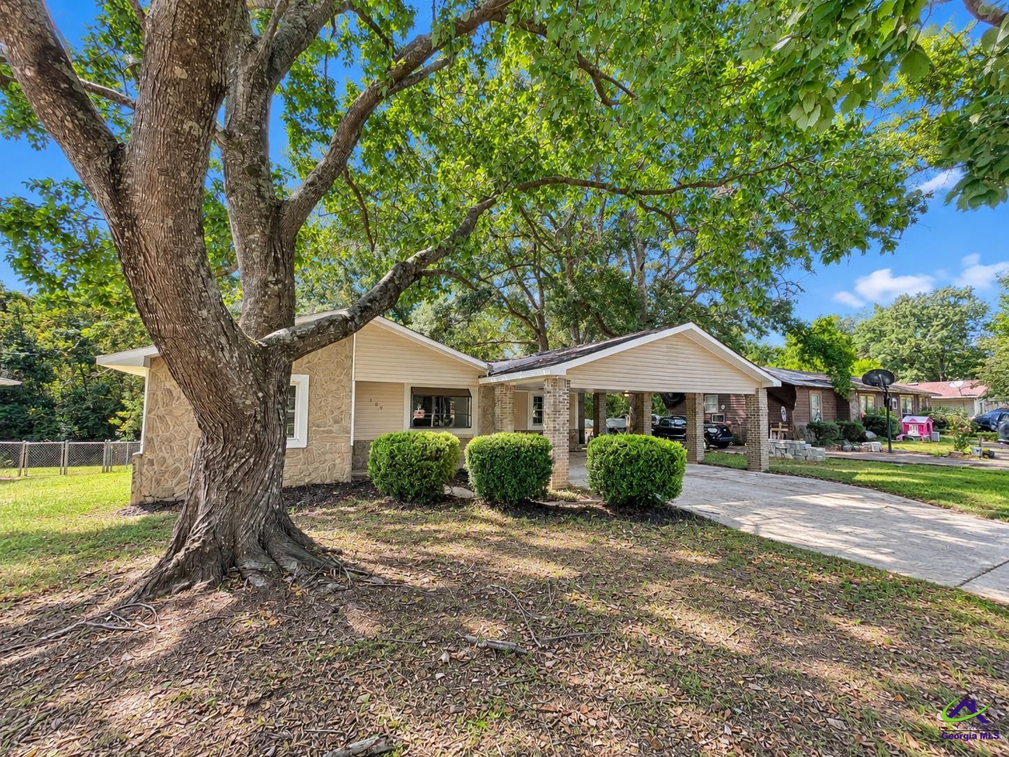 209 Scarborough Road