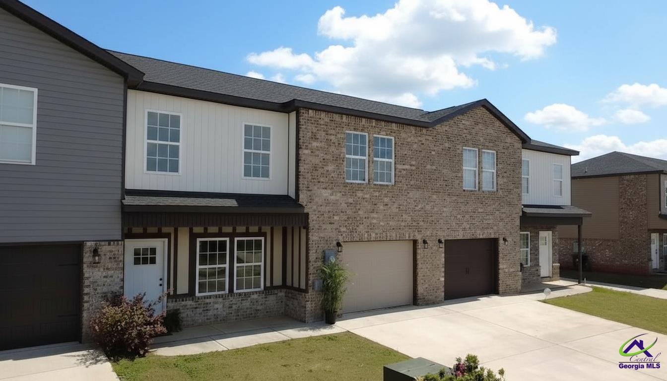 212 Beau Claire Circle