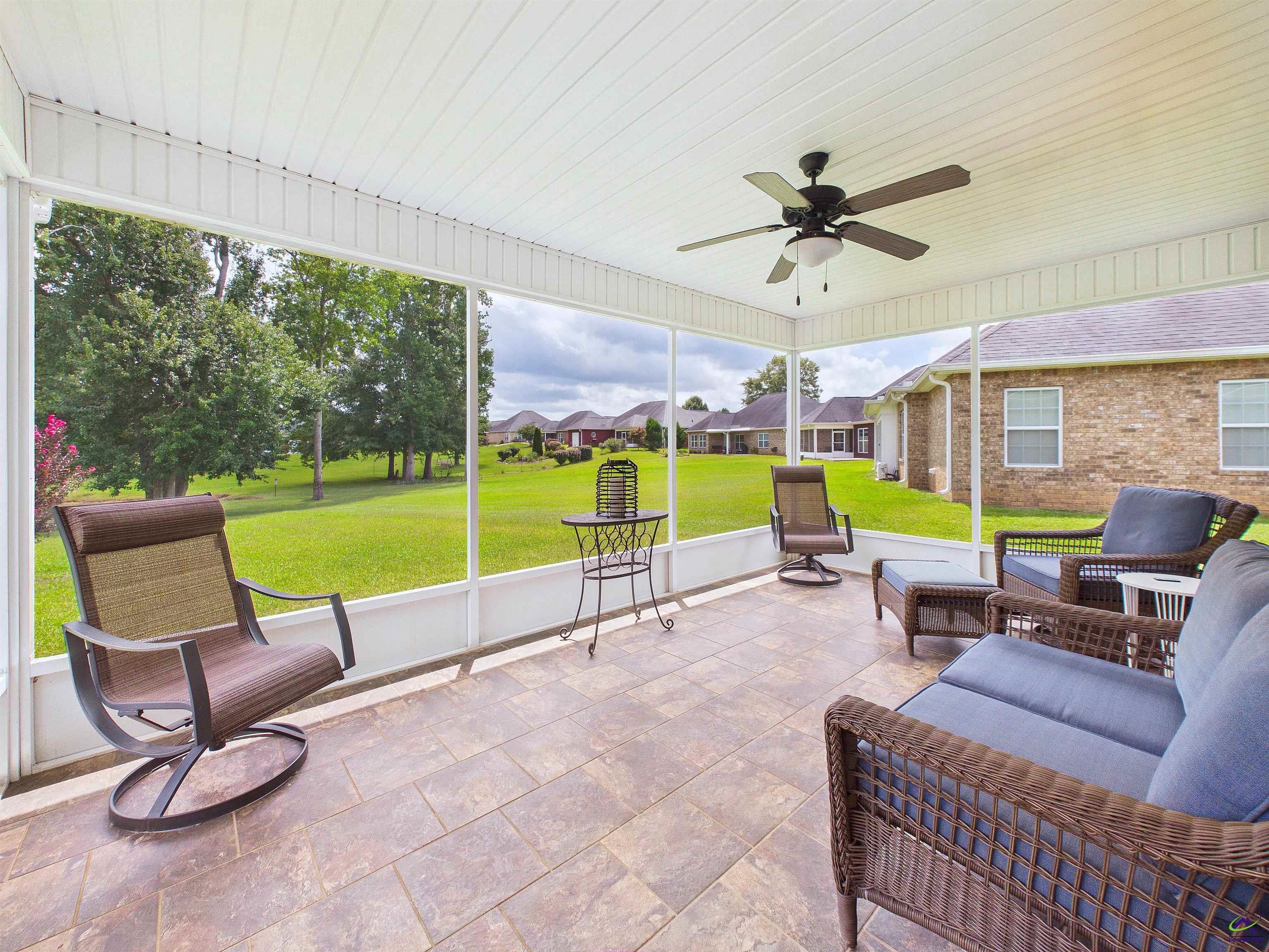 406 Stonebrook Circle