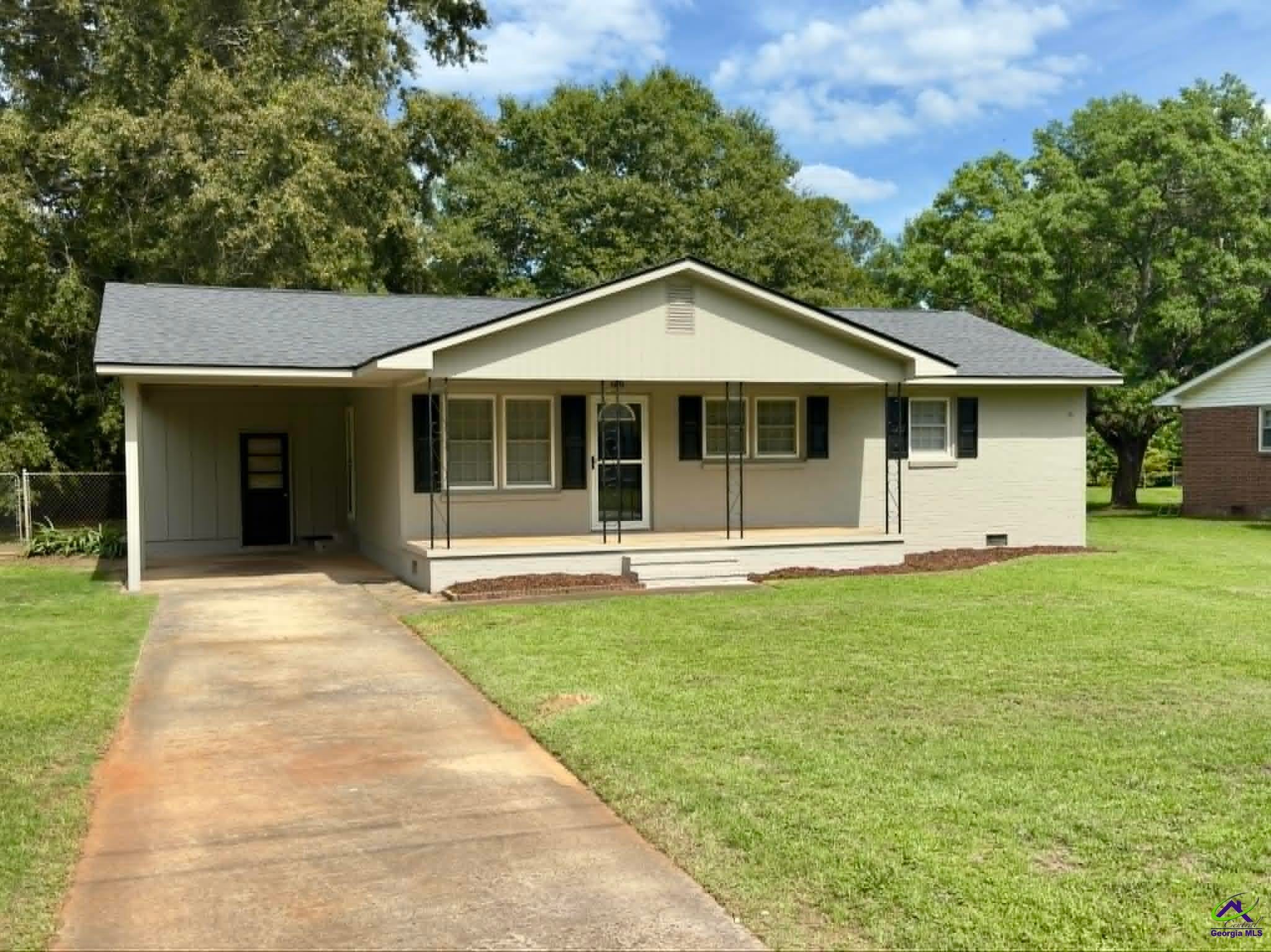 606 Chamlee Drive
