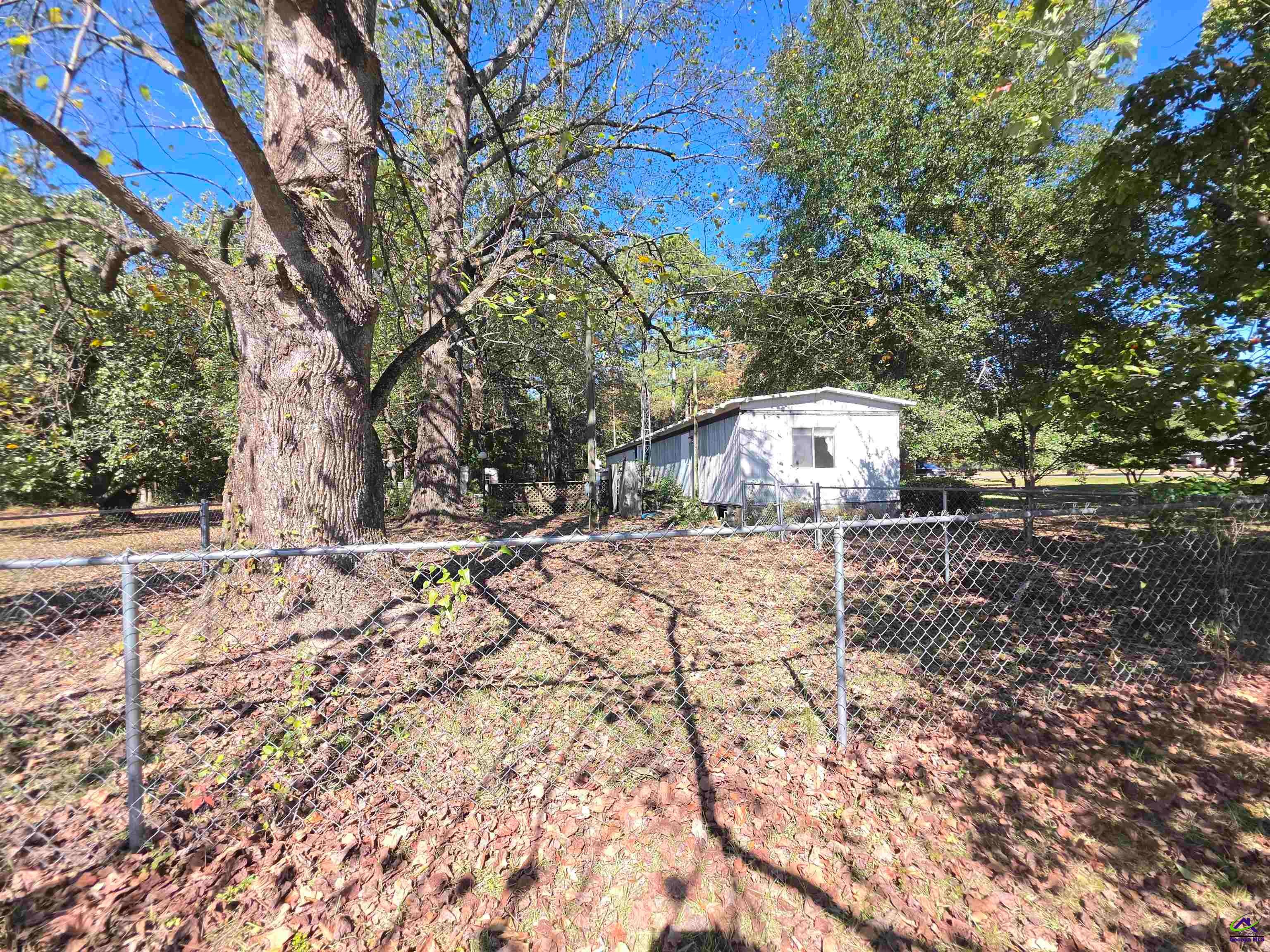 737 Woolfolk Road