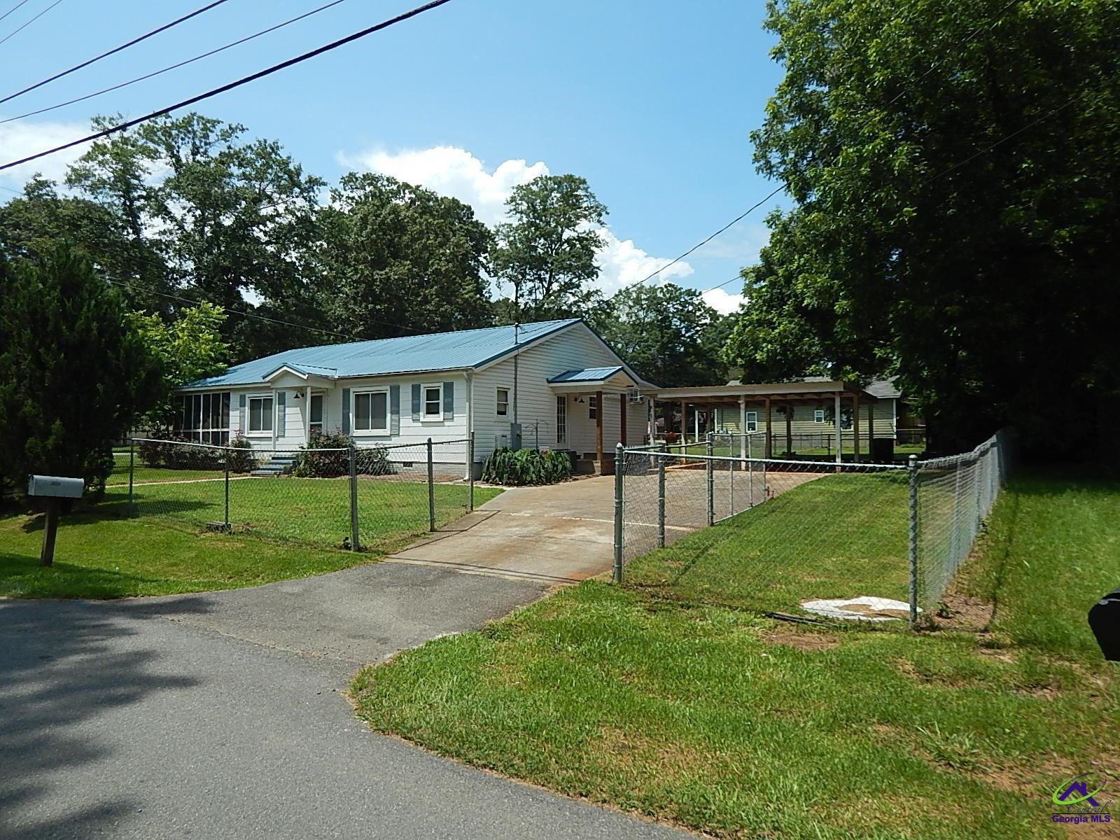 201 Vinson Street