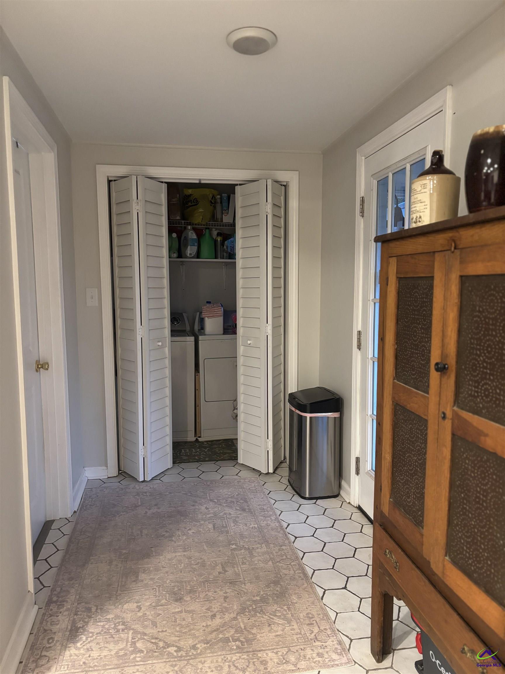 201 Vinson Street