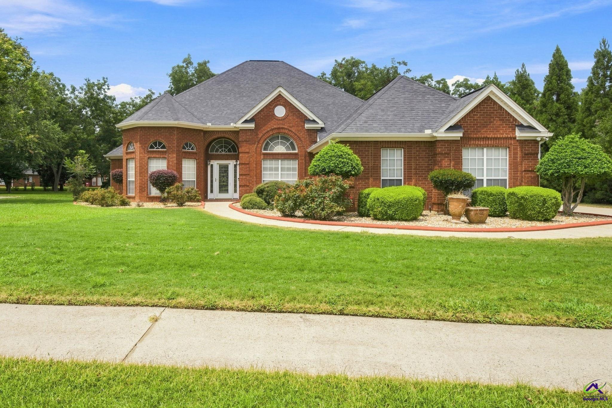 209 Trellis Walk