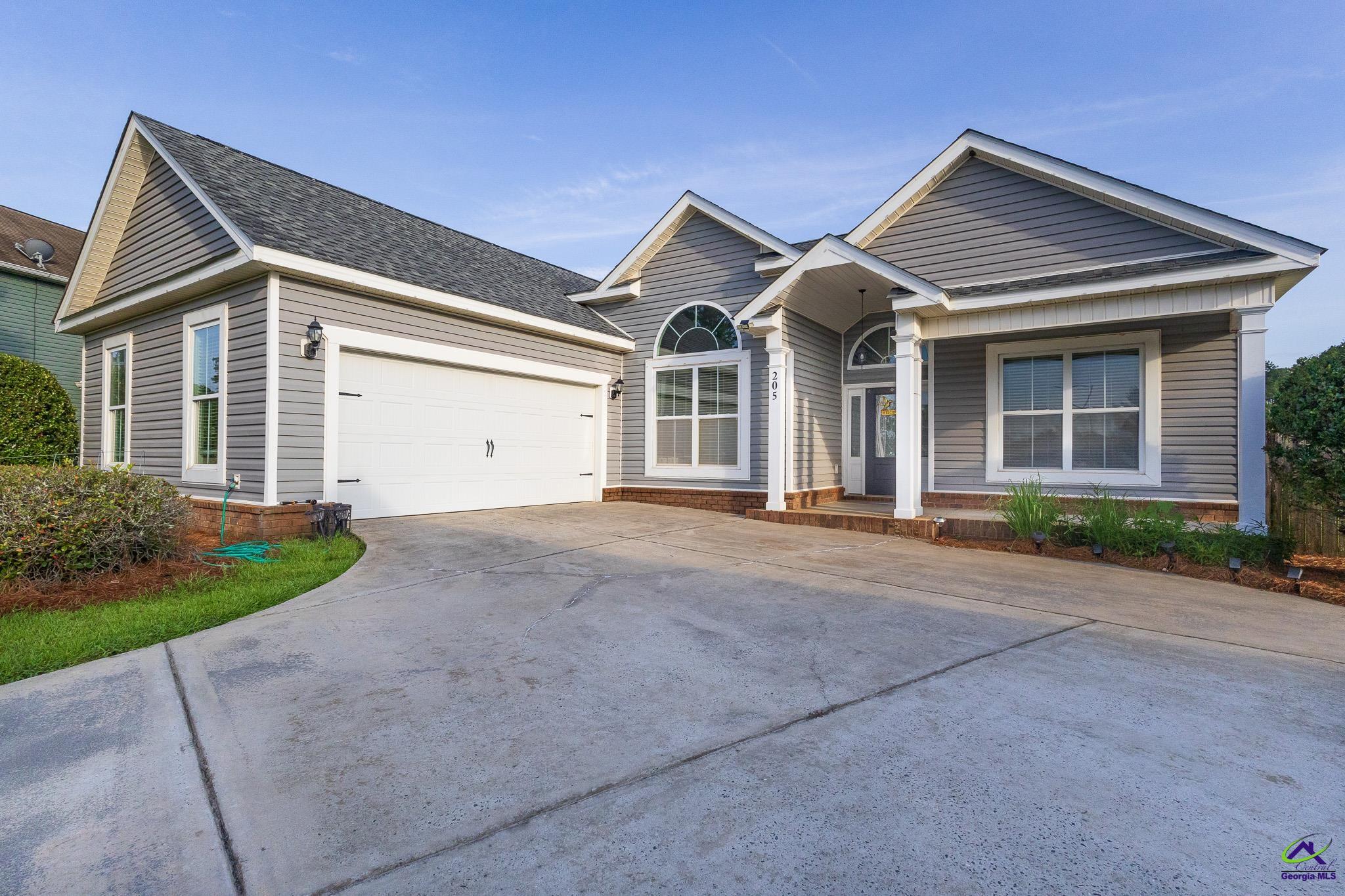 205 Courthouse Lane