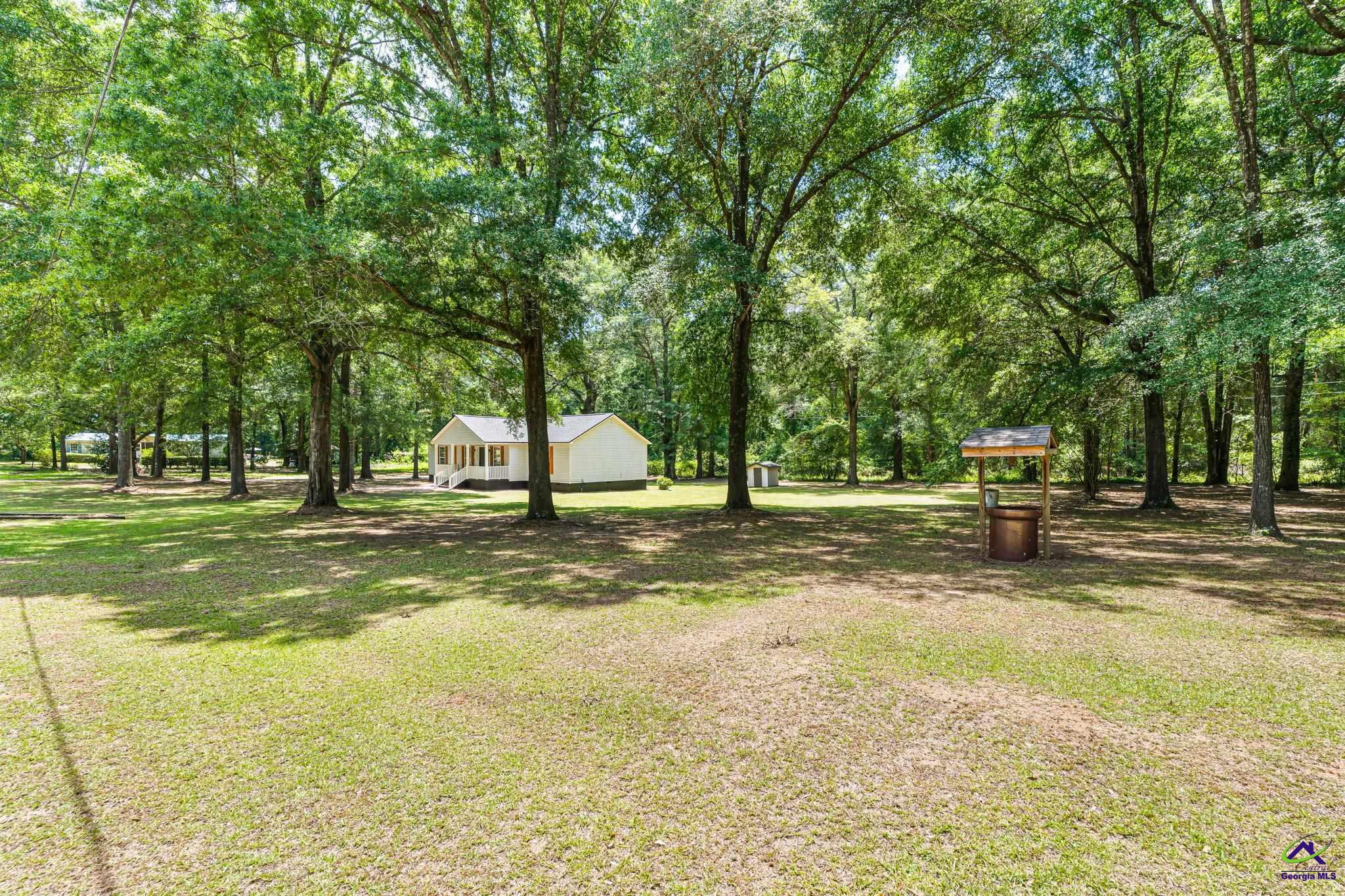40 Sterling Drive
