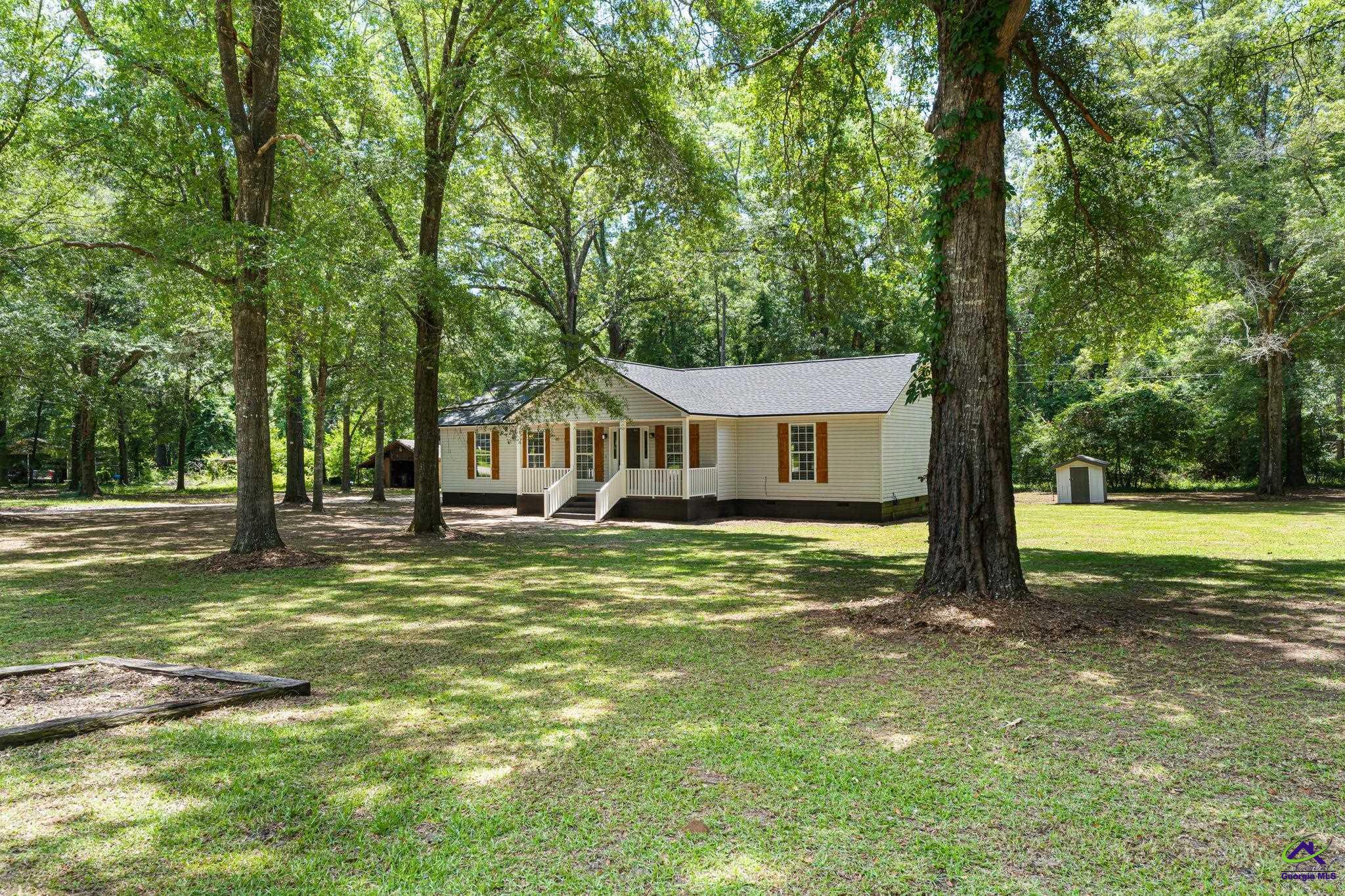 40 Sterling Drive