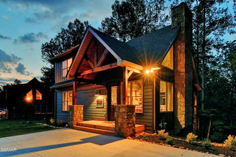 Featured picture for the property 305423