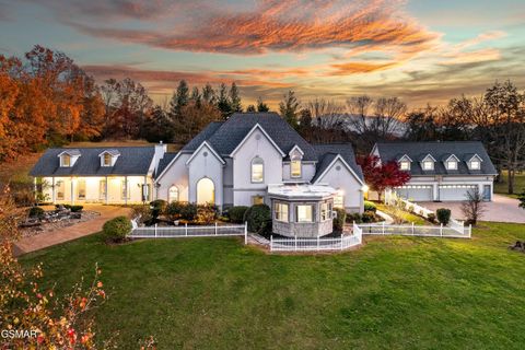 720 Sharp Road, Sevierville, TN 37876 - MLS#: 304061