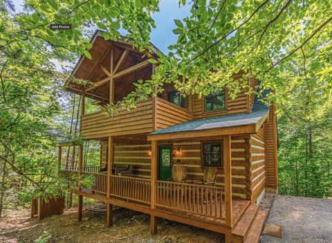 560 Thissa Way, Gatlinburg, TN 37738 - MLS#: 301944