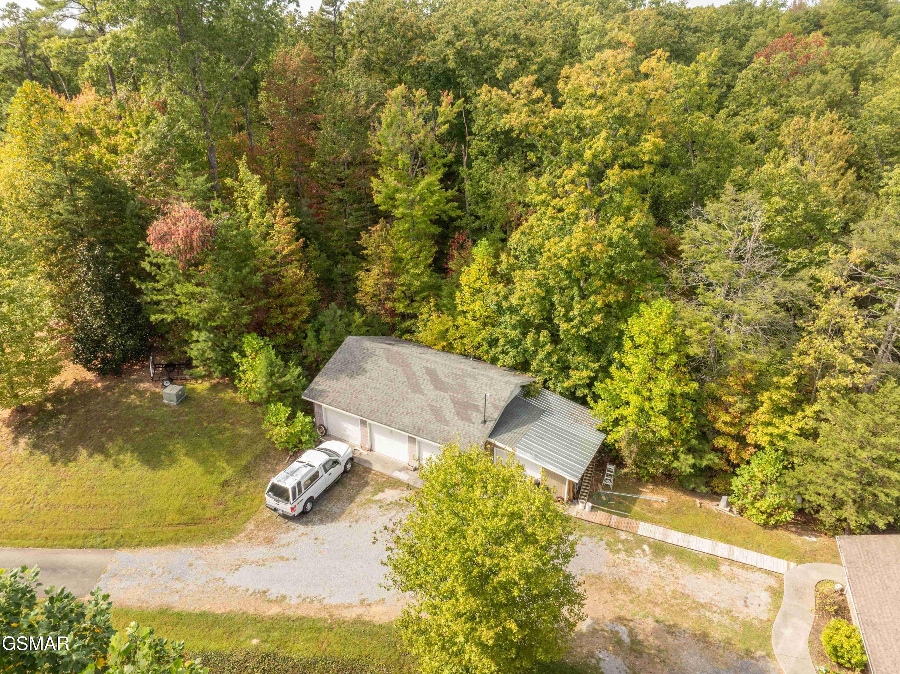 4061 Fox Hunters Lane - Photo 4
