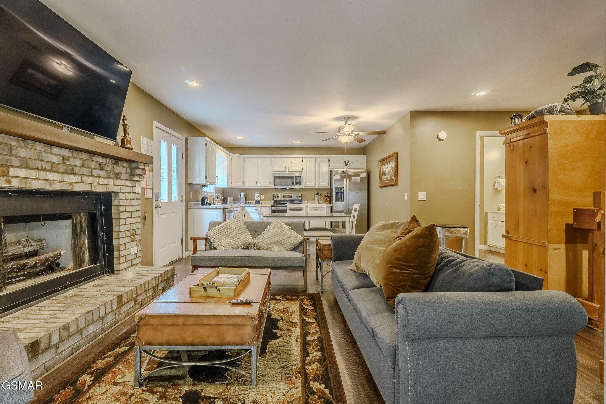 1816 Saint Moritz Drive - Photo 4