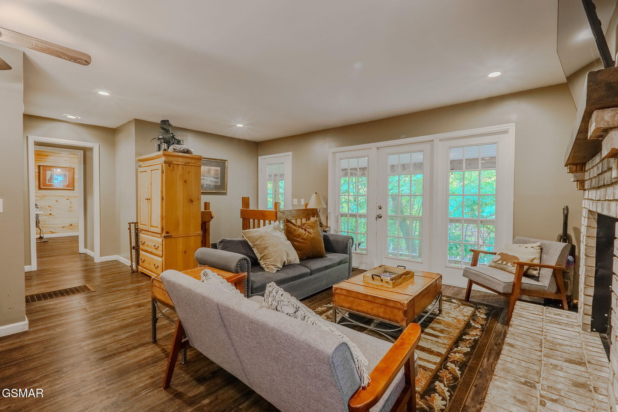 1816 Saint Moritz Drive - Photo 3
