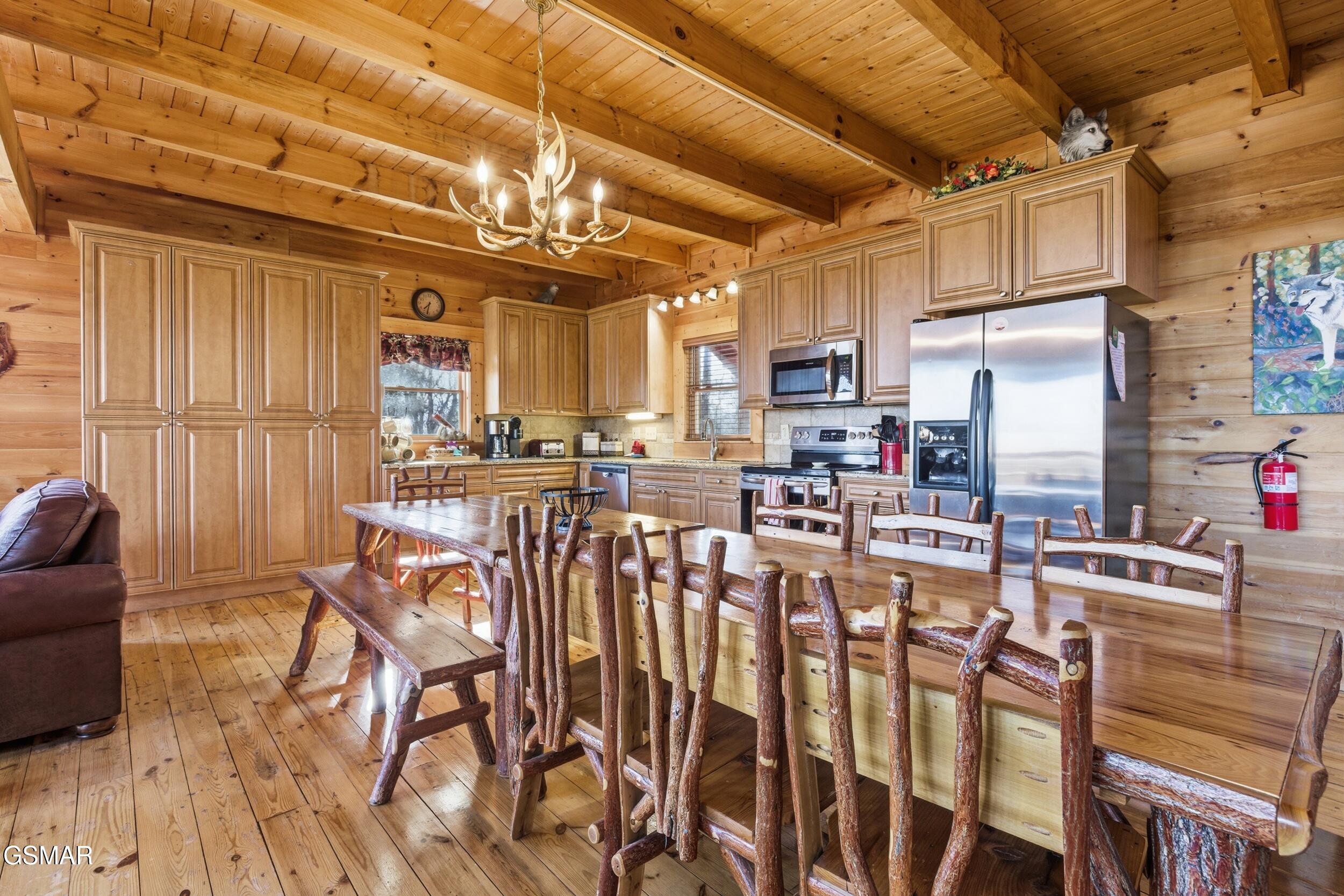 1707 Ridgecrest Drive - Photo 4