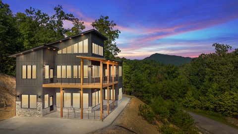 Featured picture for the property 302758