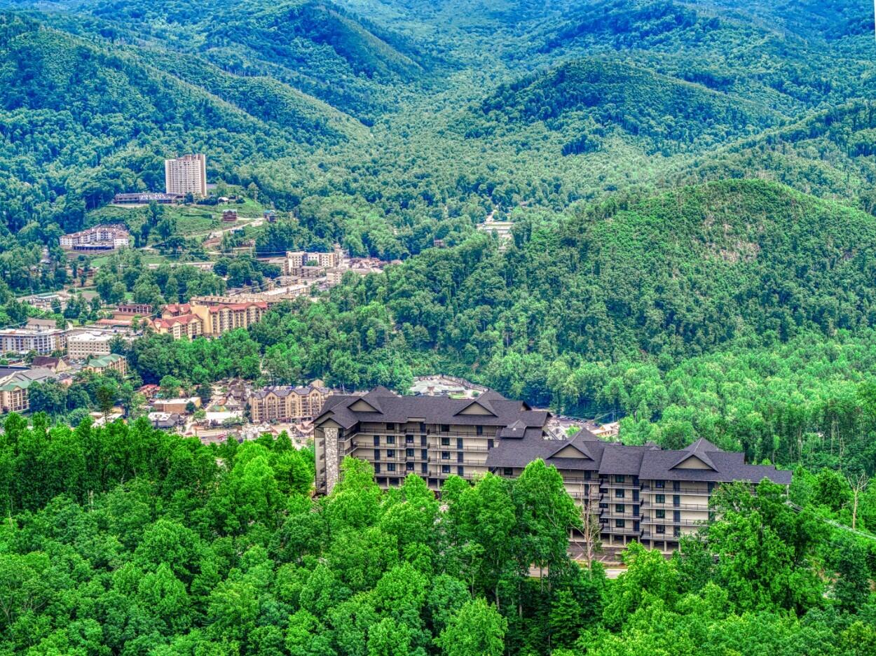 

                                                                             Gatlinburg                                

                                    , TN - $857,000