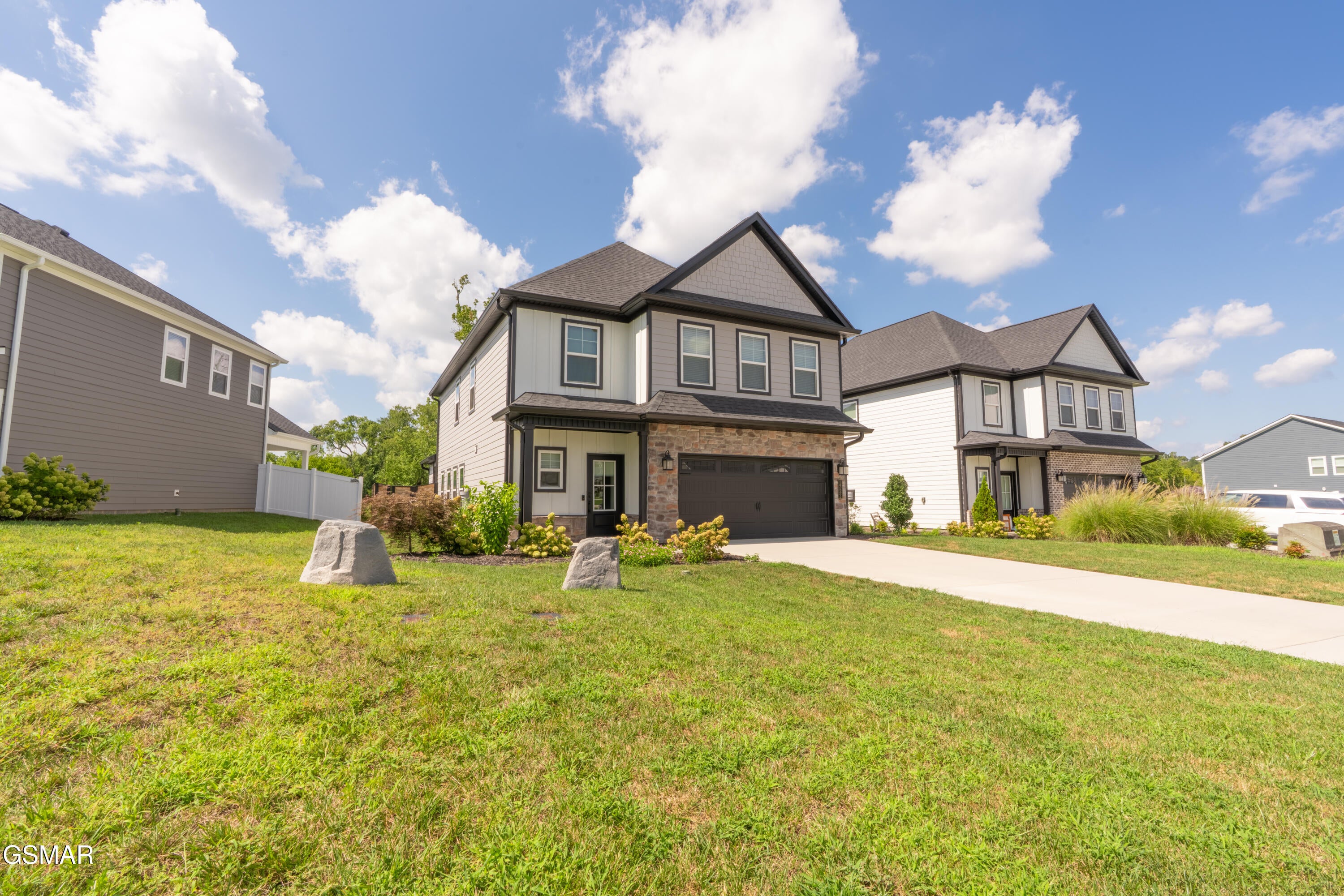 1722 Melton Meadows Drive - Photo 2