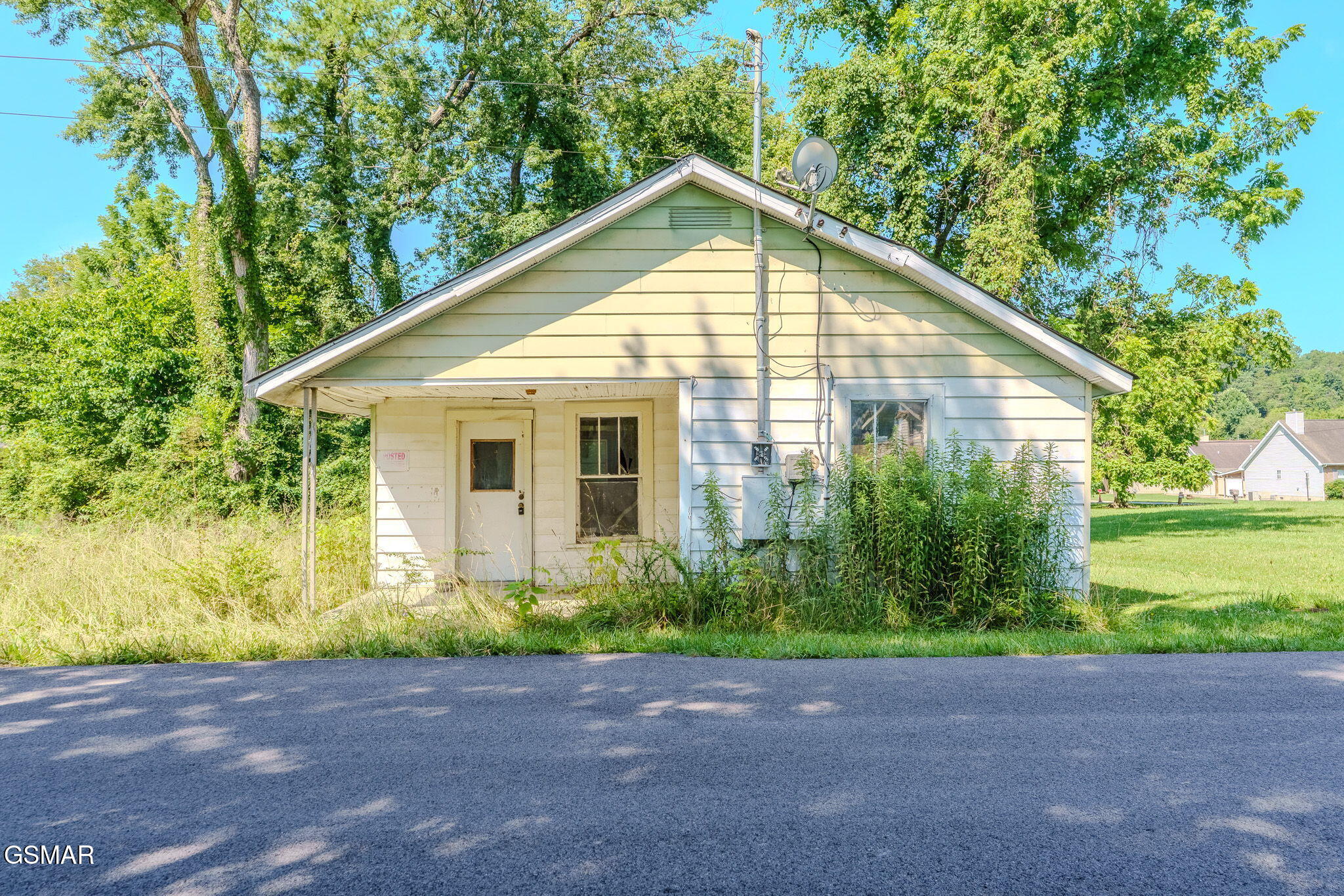 Photo 1 of 8 — 3208 Black Oak Street, Pigeon Forge, TN 37863