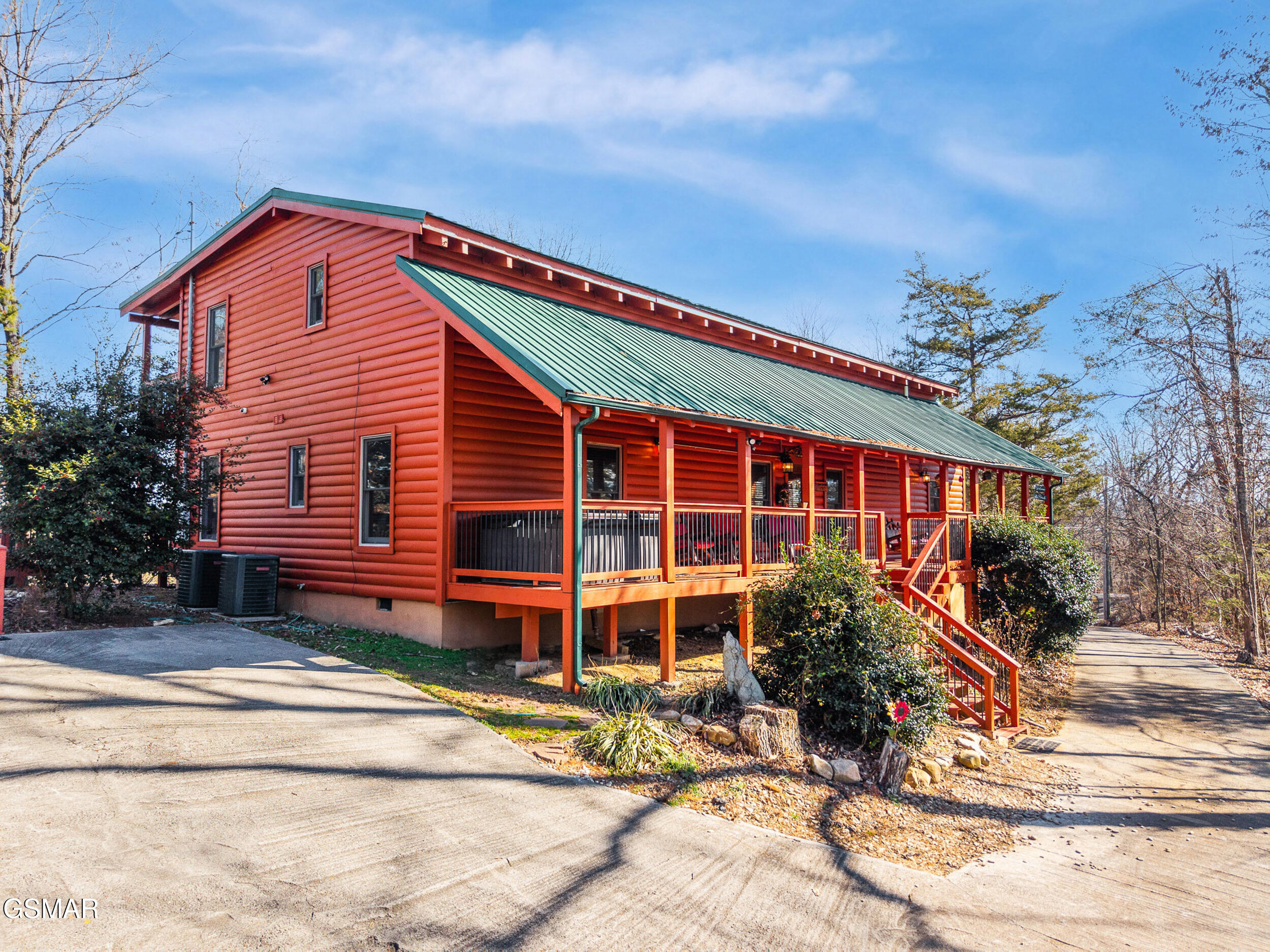 1_knox_view_media_1707_ridgecrest_dr_000