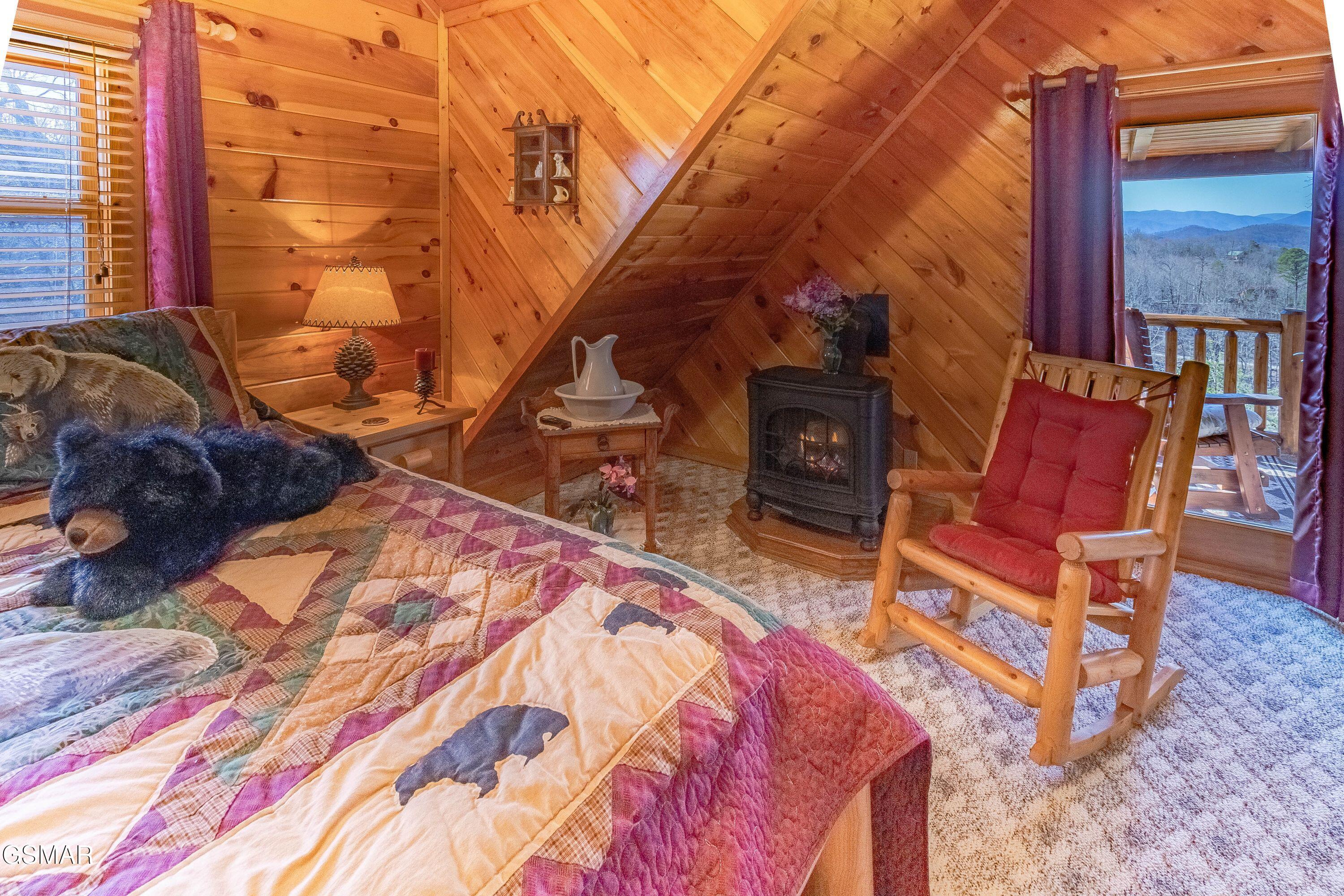 Sevierville, Tennessee, 37862, United States, 3 Bedrooms Bedrooms, ,3 BathroomsBathrooms,Residential,Active,2036390