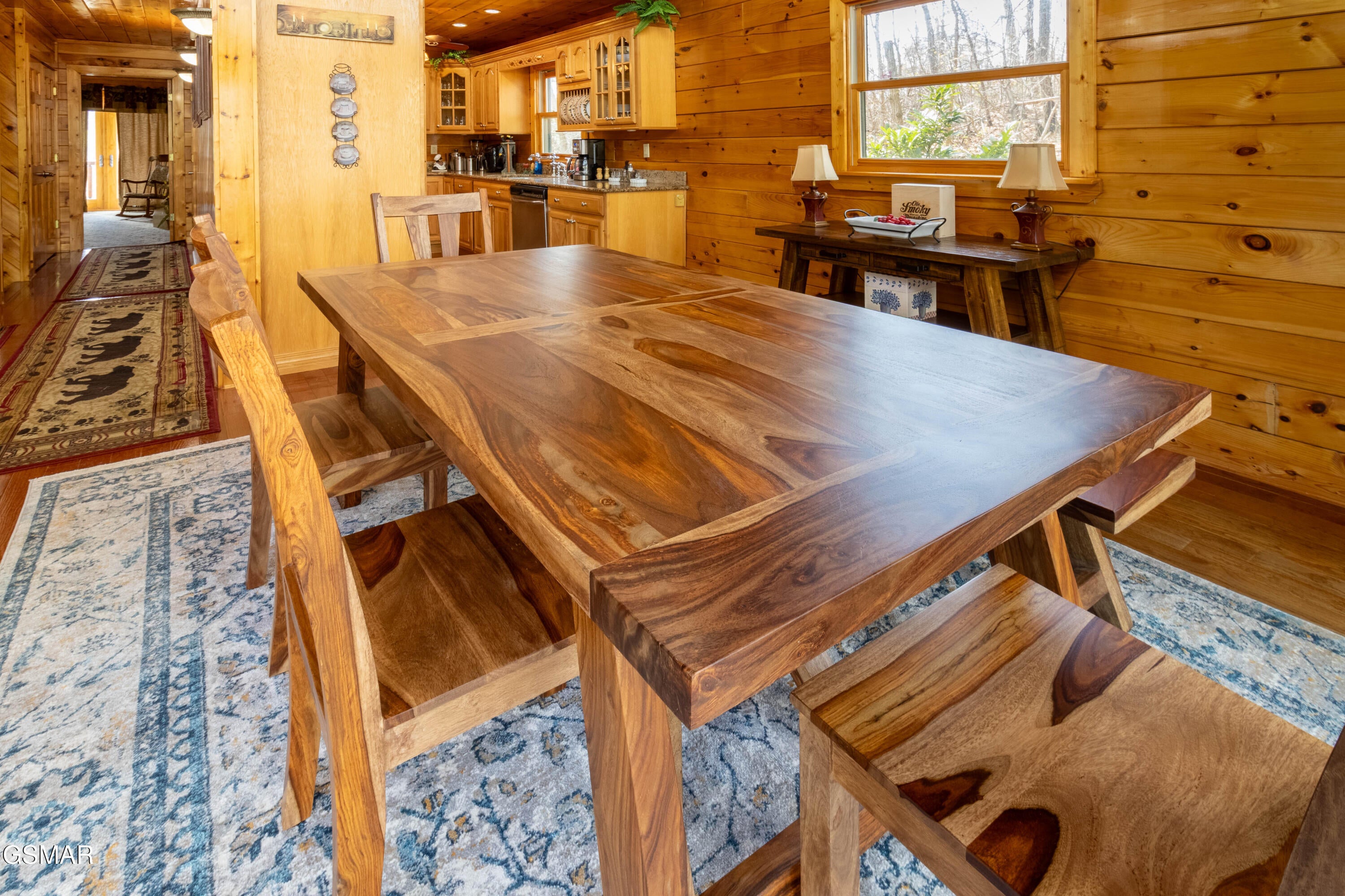 Sevierville, Tennessee, 37862, United States, 3 Bedrooms Bedrooms, ,3 BathroomsBathrooms,Residential,Active,2036390