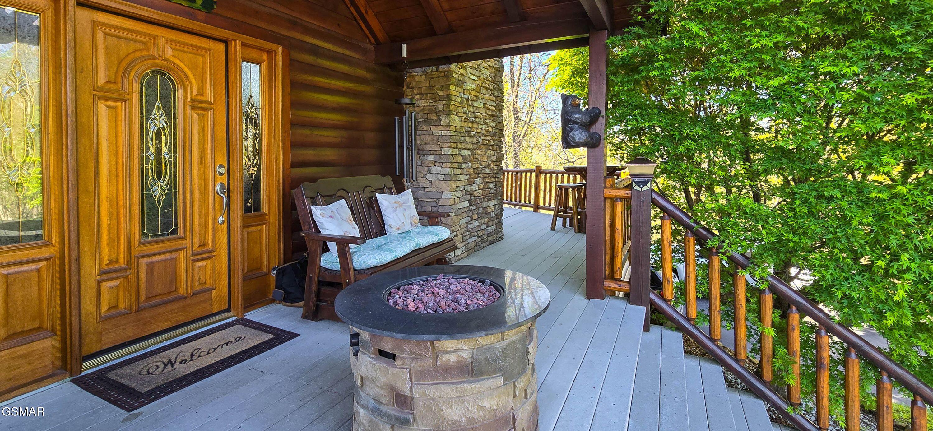 Sevierville, Tennessee, 37862, United States, 3 Bedrooms Bedrooms, ,3 BathroomsBathrooms,Residential,Active,2036390