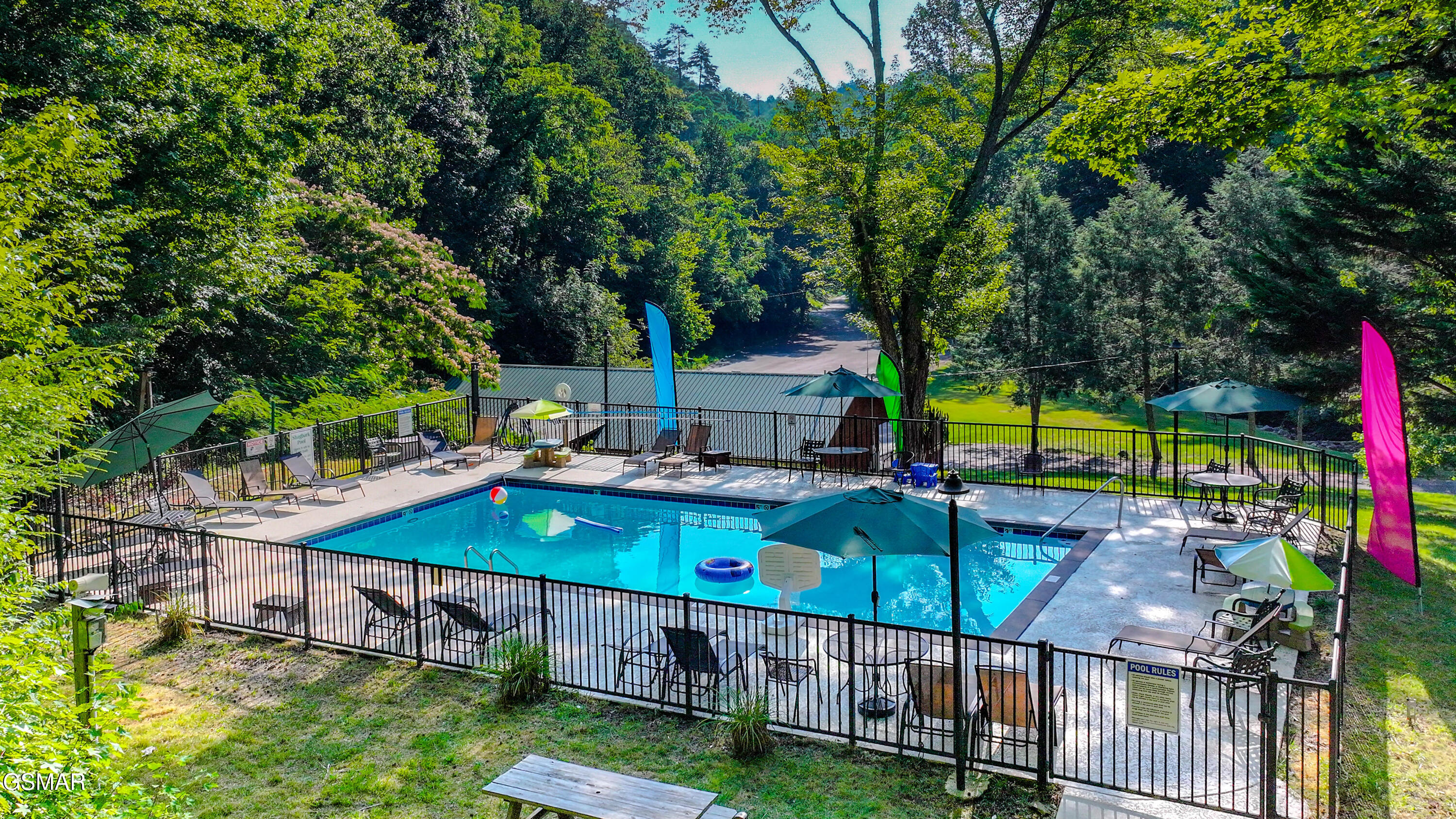Sevierville, Tennessee, 37862, United States, 3 Bedrooms Bedrooms, ,3 BathroomsBathrooms,Residential,Active,2036390