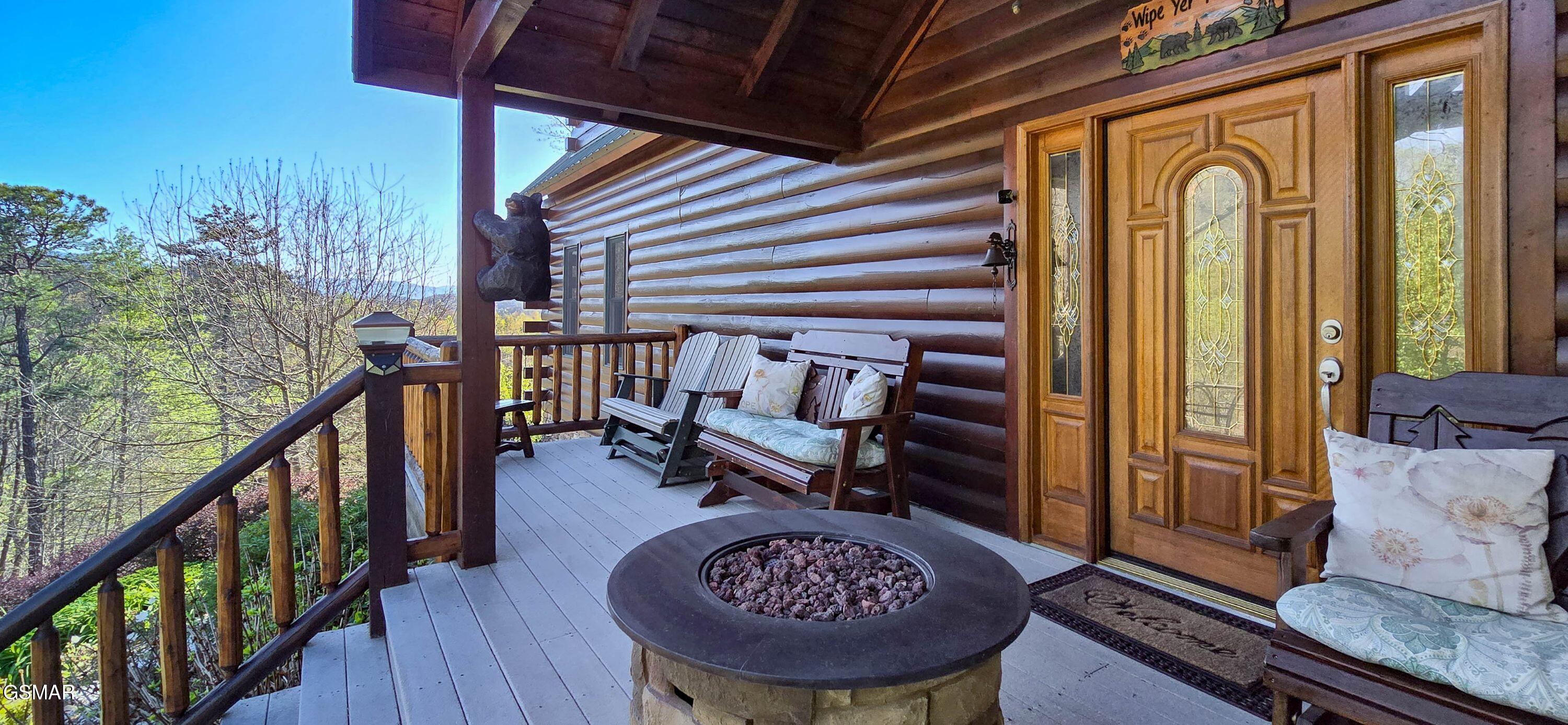 Sevierville, Tennessee, 37862, United States, 3 Bedrooms Bedrooms, ,3 BathroomsBathrooms,Residential,Active,2036390