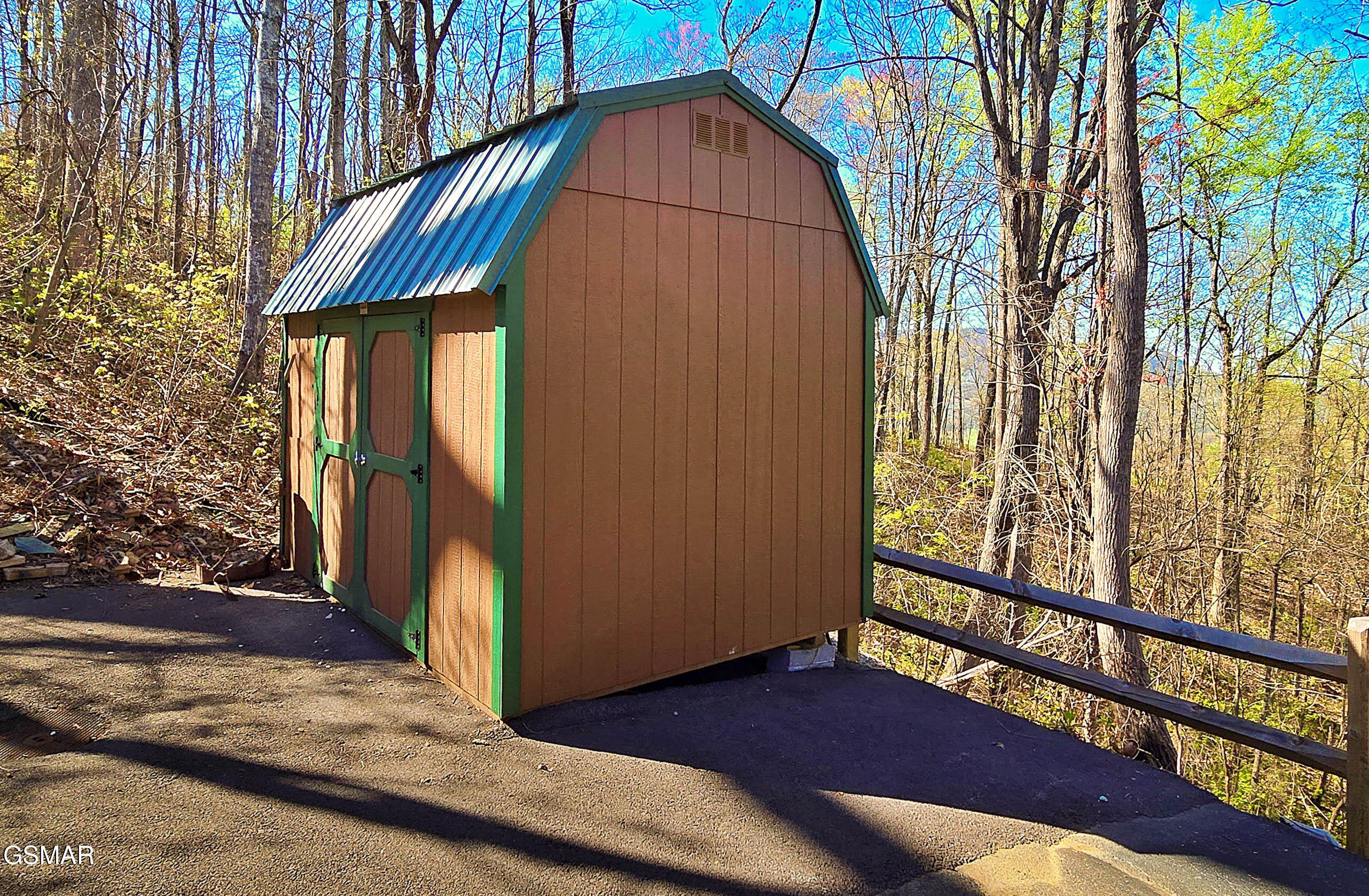 Sevierville, Tennessee, 37862, United States, 3 Bedrooms Bedrooms, ,3 BathroomsBathrooms,Residential,Active,2036390