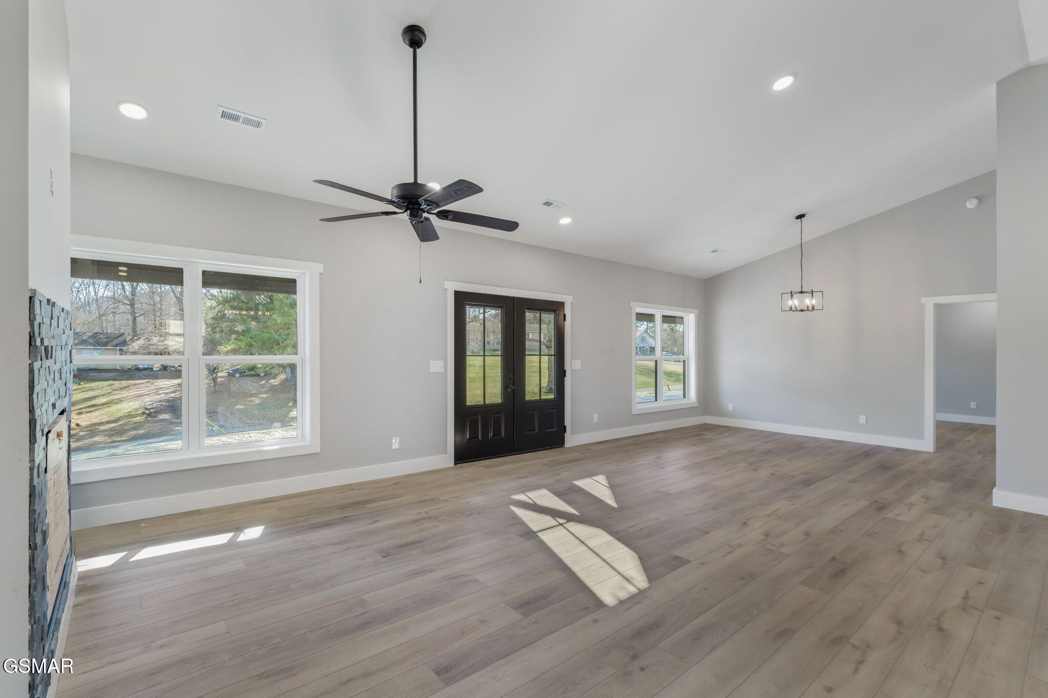 Strawberry Plains, Tennessee, 37871, United States, 3 Bedrooms Bedrooms, ,2 BathroomsBathrooms,Residential,Active,2007149