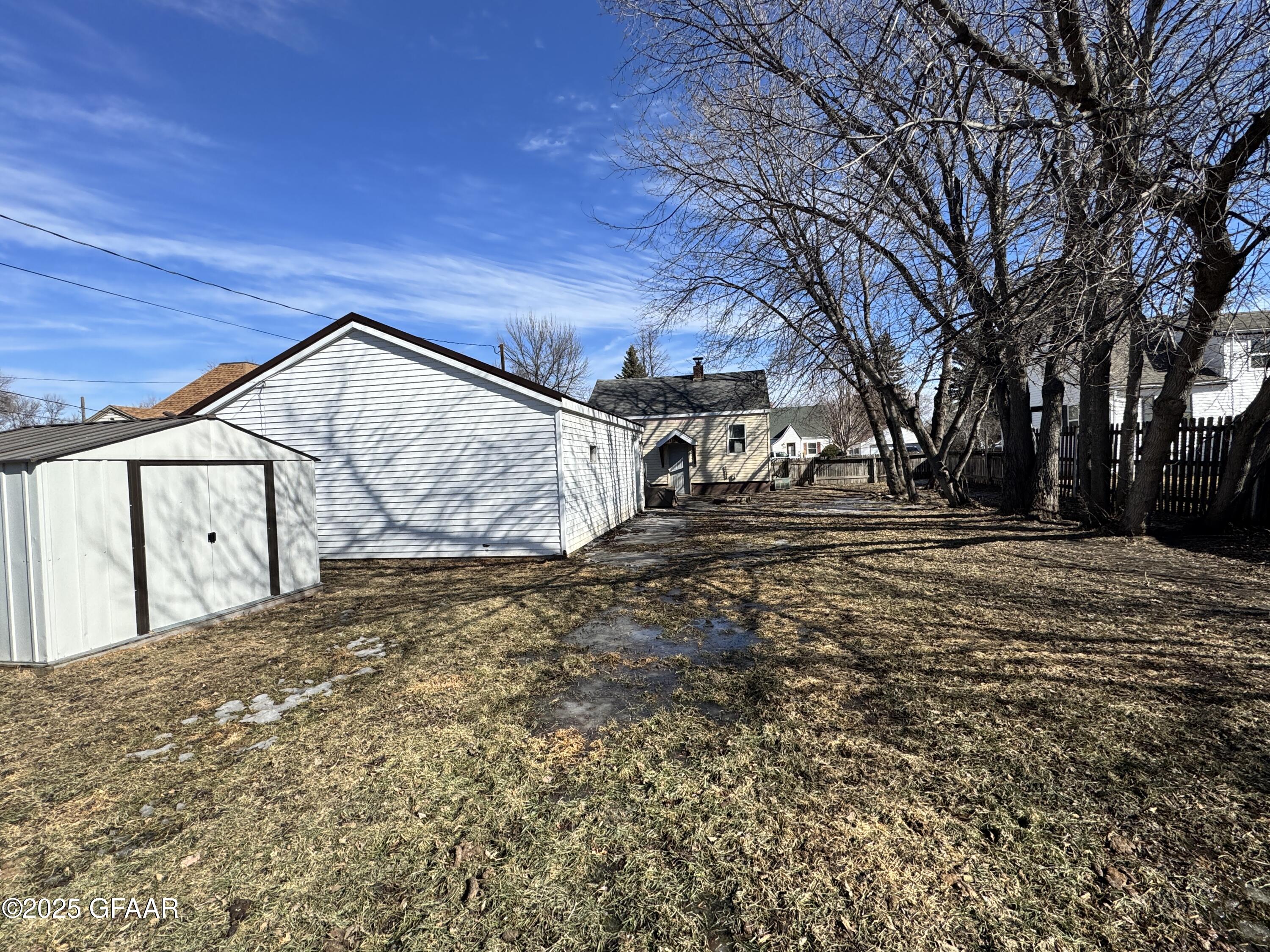 Hatton, North Dakota 58240, United States, 3 Bedrooms Bedrooms, ,1 BathroomBathrooms,Residential,Pending,83714