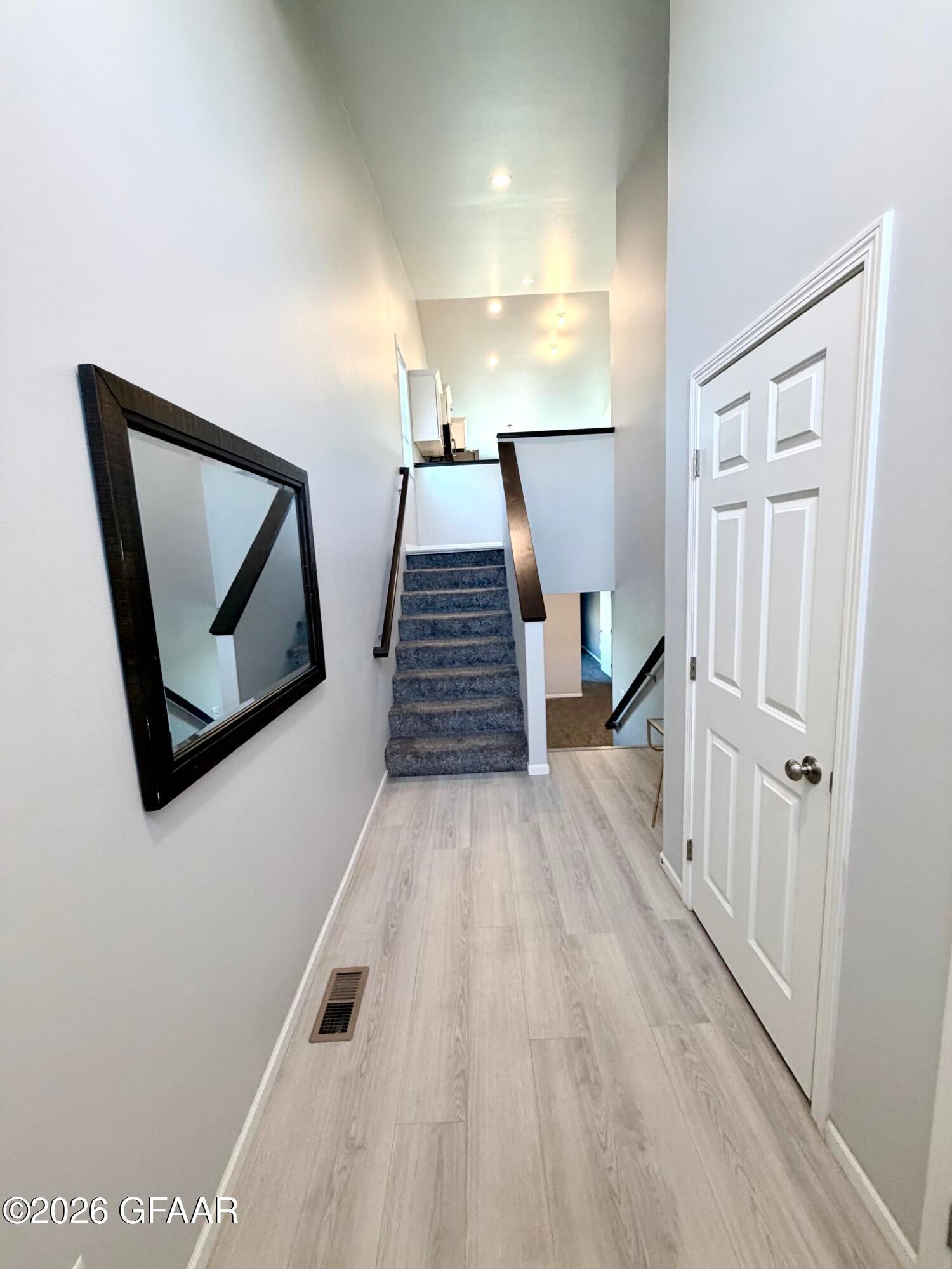 957 DAVID Drive - Photo 2