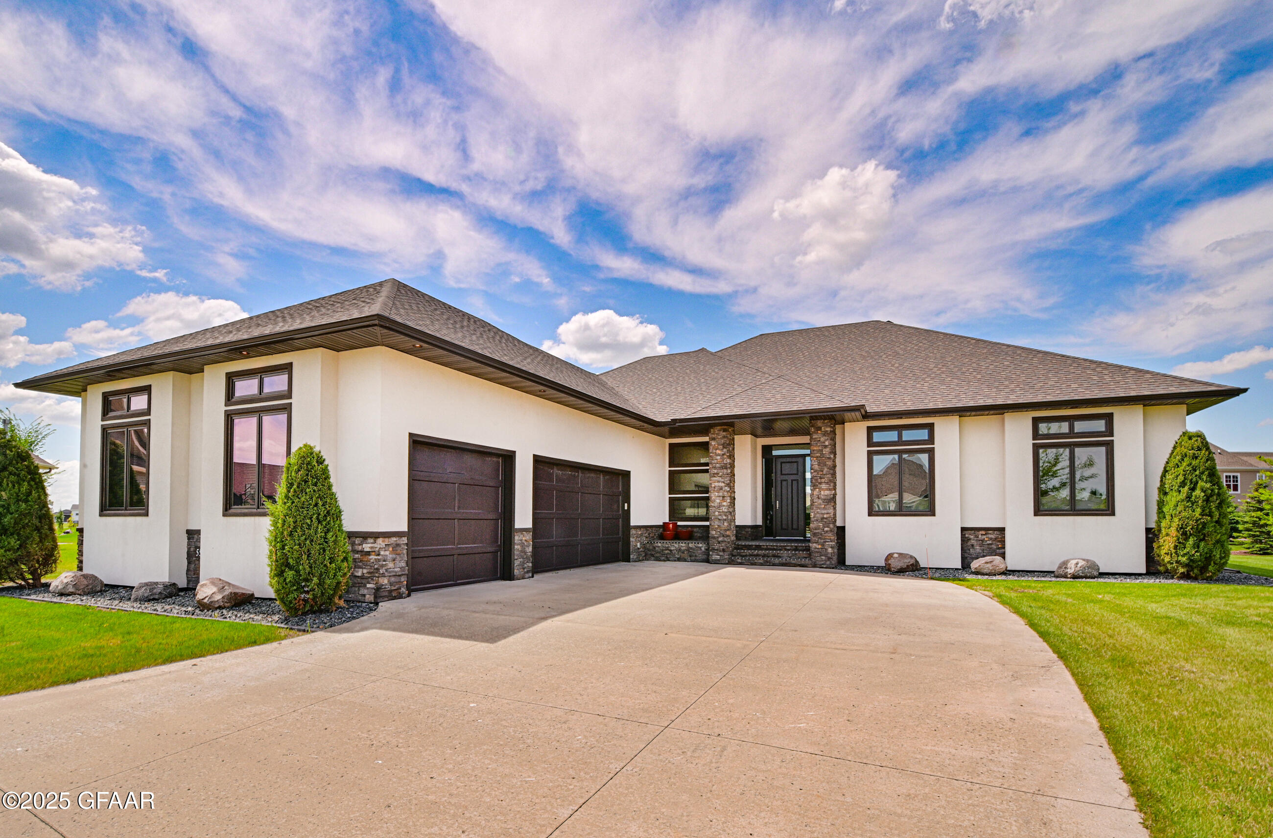 Grand Forks, North Dakota 58201, United States, 6 Bedrooms Bedrooms, ,4 BathroomsBathrooms,Residential,Active,166327 Grand Forks, North Dakota 58201, United States, 6 Bedrooms Bedrooms, ,4 BathroomsBathrooms,Residential,Active,166327